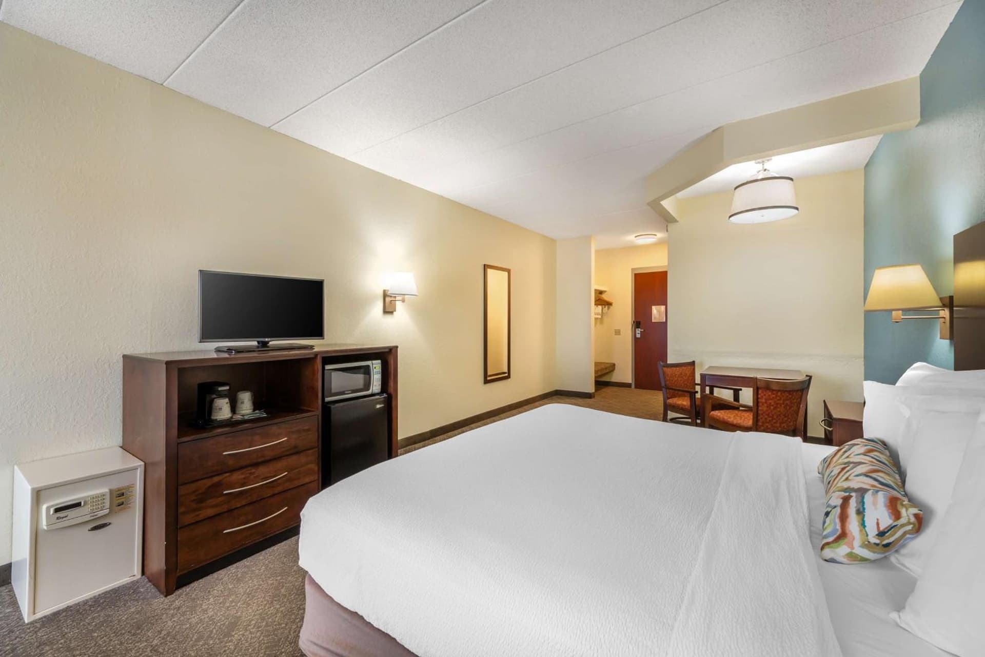 Best Western Port Clinton gallery photo in Port Clinton, OH — image 14