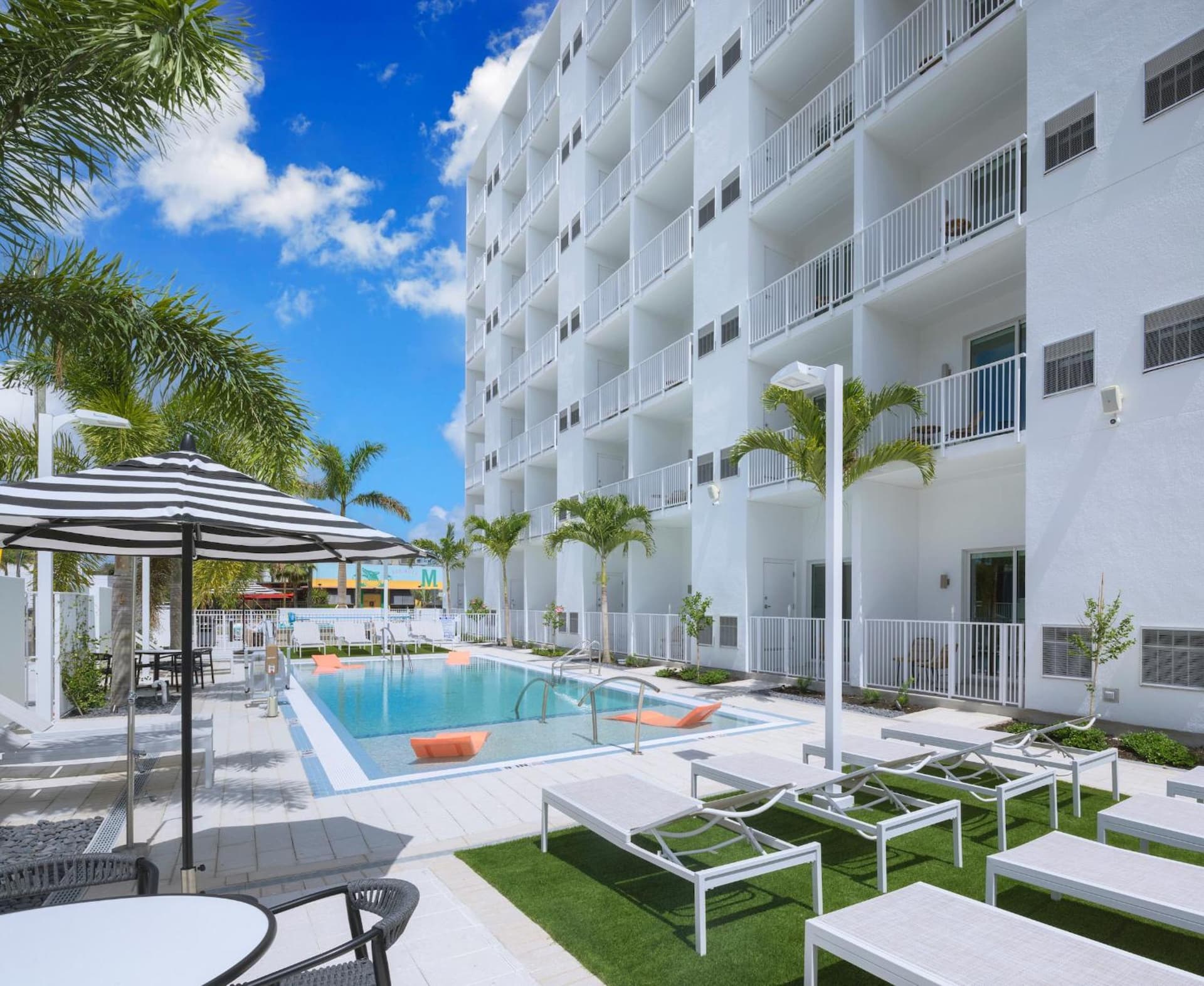 Mint House St Petersburg by Kasa gallery photo in St Petersburg, FL — image 22