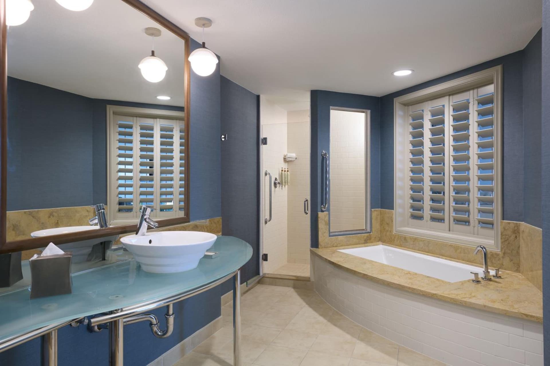 Renaissance ClubSport Aliso Viejo Laguna Beach Hotel gallery photo in Aliso Viejo, CA — image 9