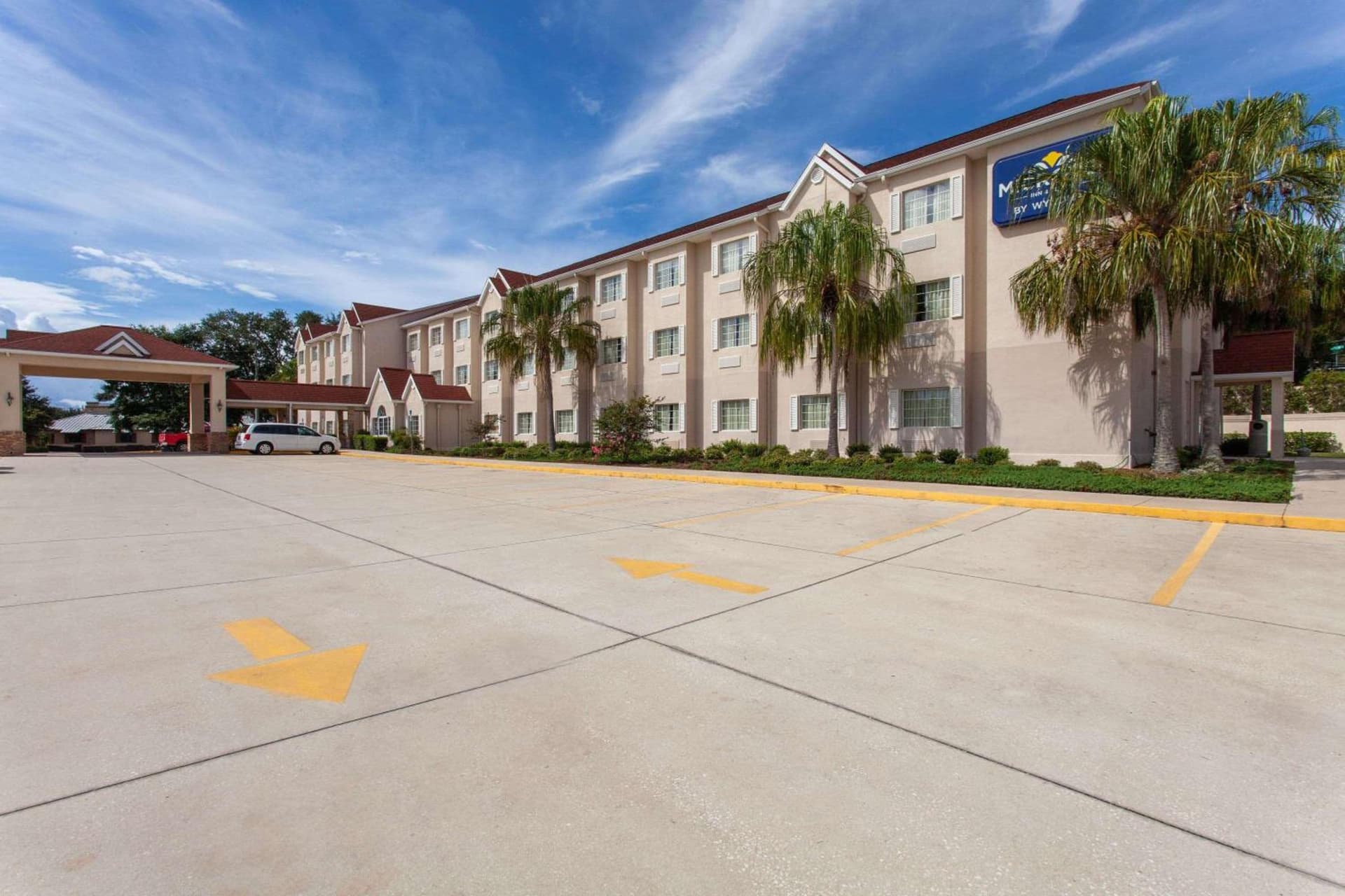 Microtel Inn and Suites by Wyndham - Lady Lake/ The Villages featured exterior or lobby in The Villages, FL — similar hotel