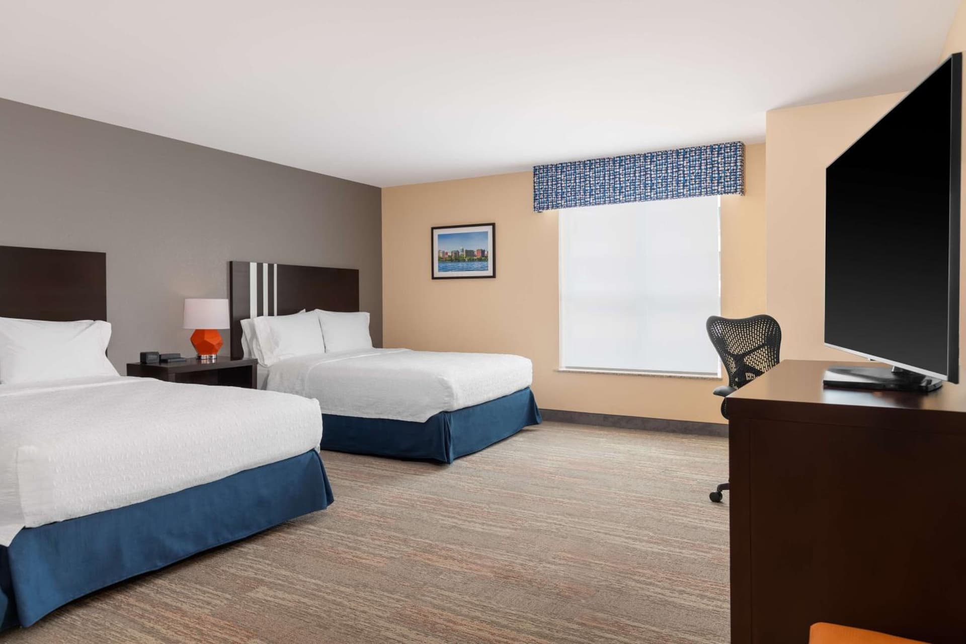 Hampton Inn & Suites Madison Downtown gallery photo in Madison, WI — image 25