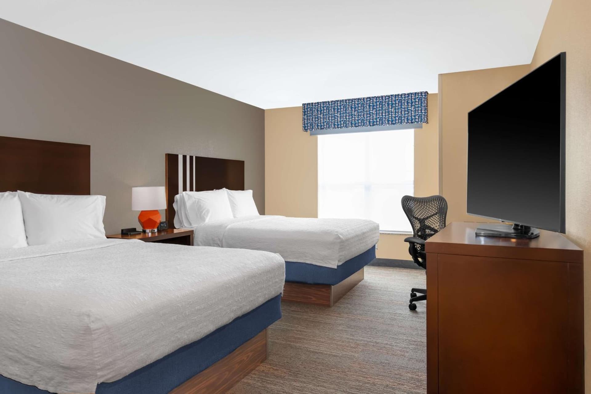 Hampton Inn & Suites Madison Downtown gallery photo in Madison, WI — image 21