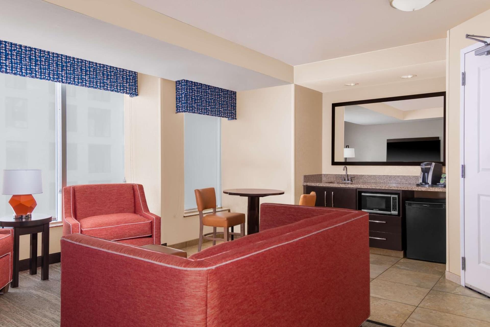 Hampton Inn & Suites Madison Downtown gallery photo in Madison, WI — image 6