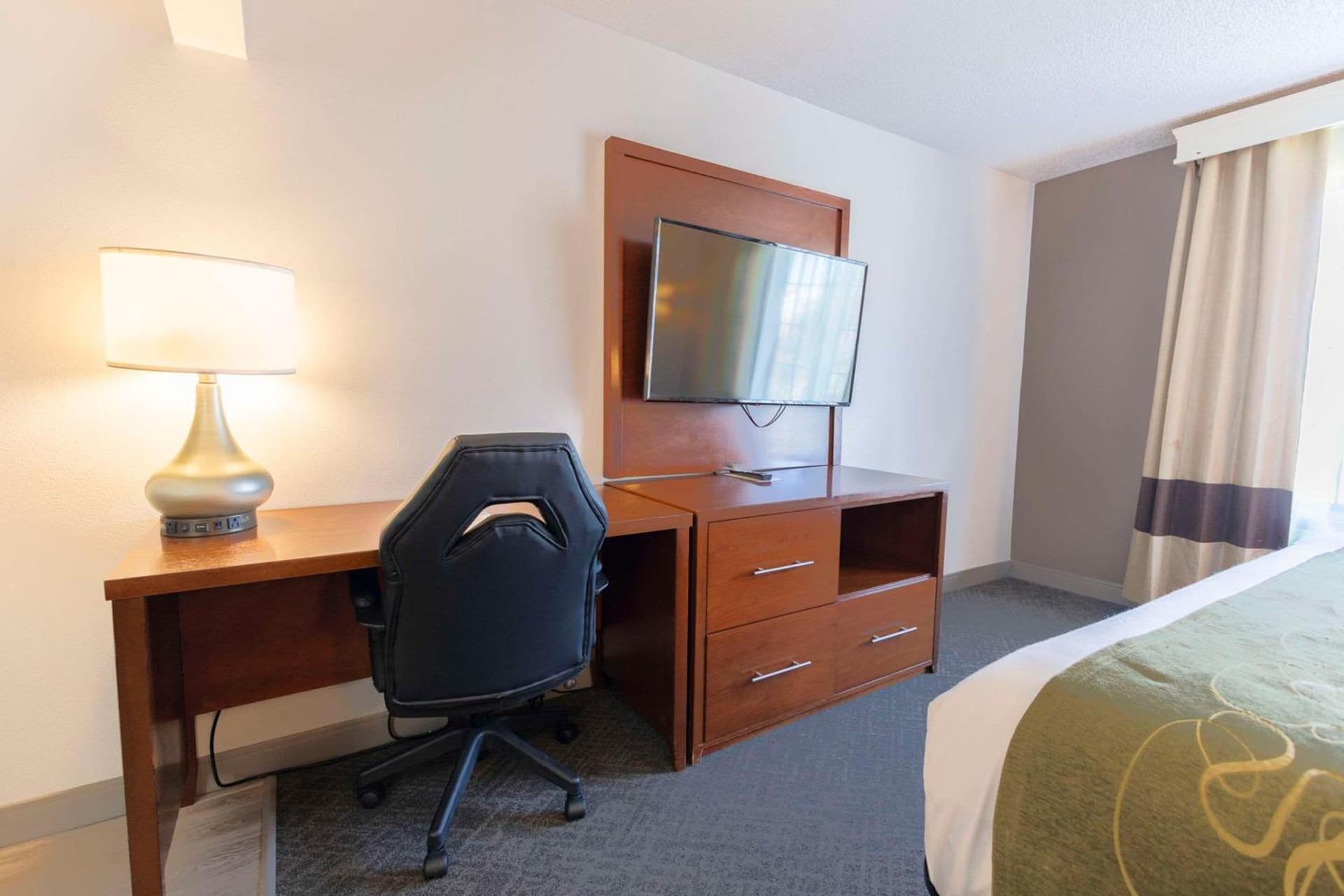 Comfort Suites Springfield I-70 gallery photo in Springfield, OH — image 70