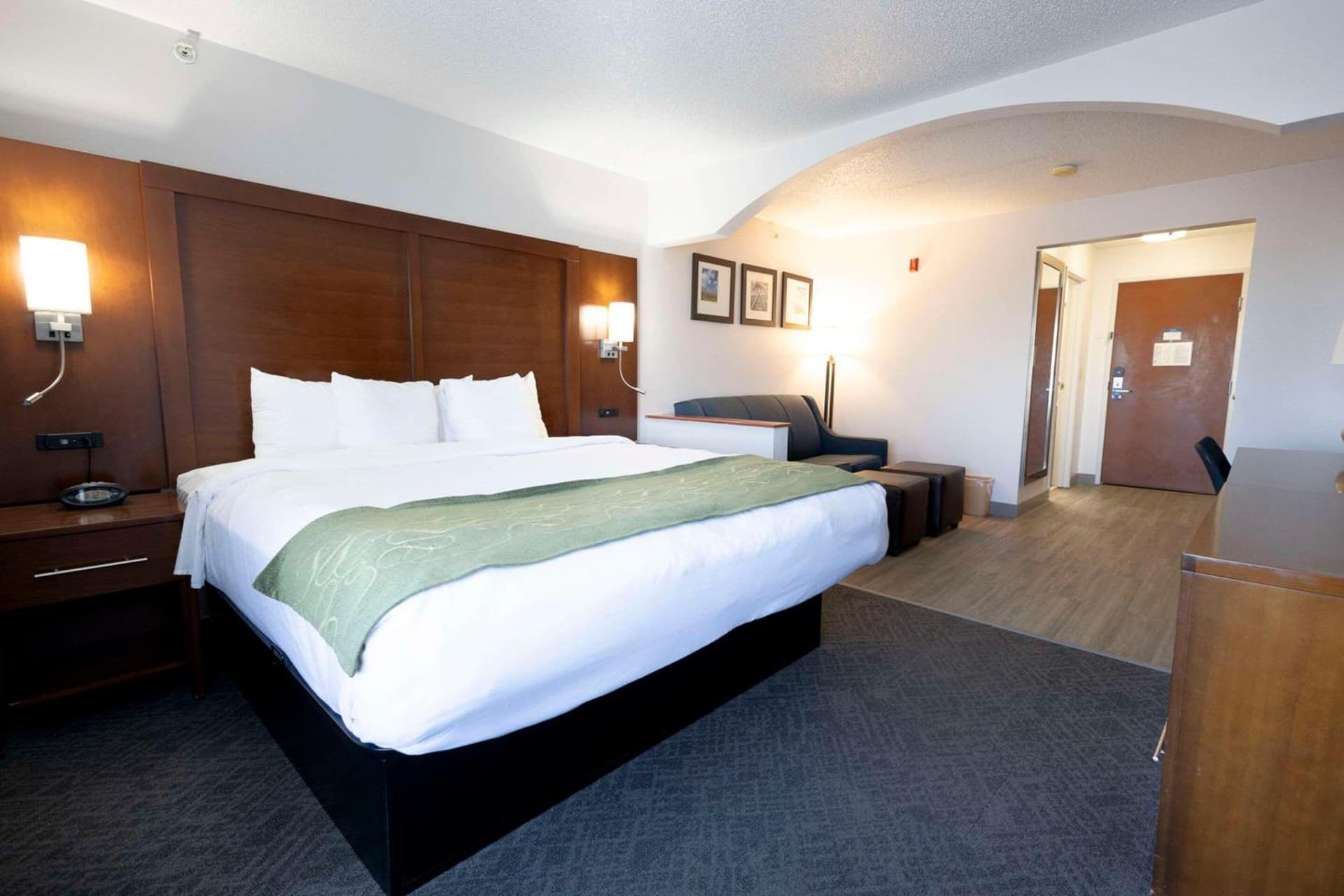 Comfort Suites Springfield I-70 gallery photo in Springfield, OH — image 37