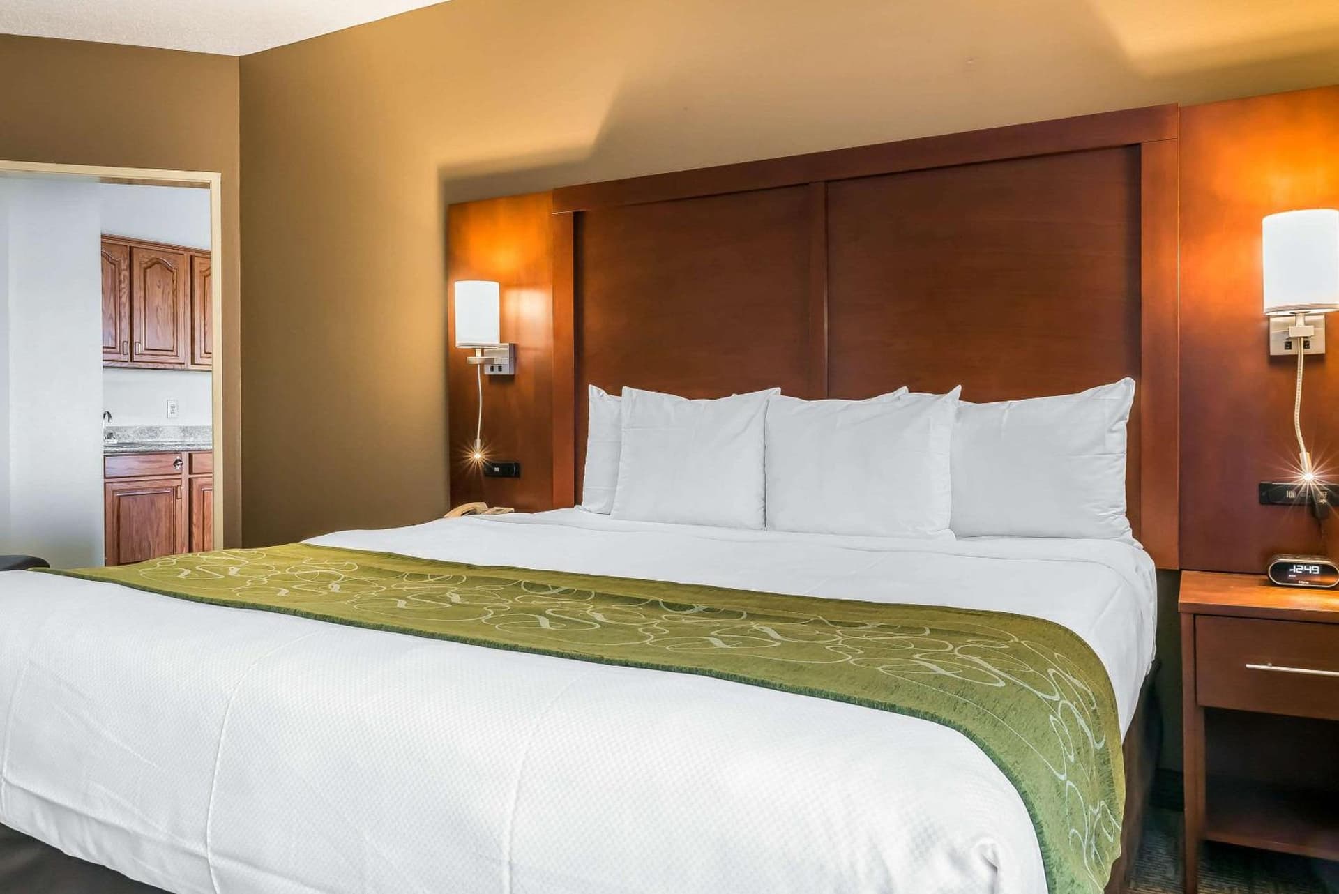Comfort Suites Springfield I-70 gallery photo in Springfield, OH — image 35