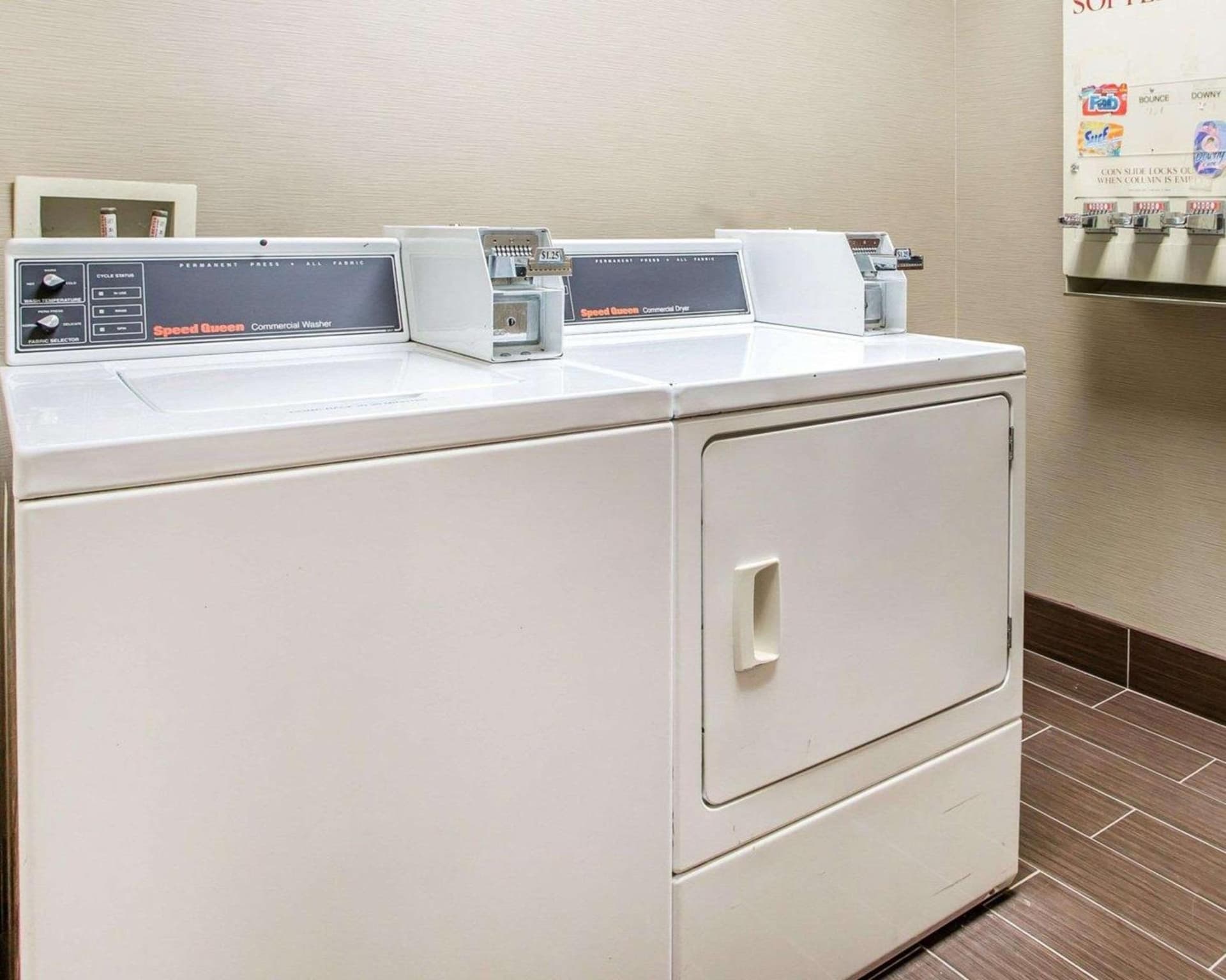 Comfort Suites Springfield I-70 gallery photo in Springfield, OH — image 73