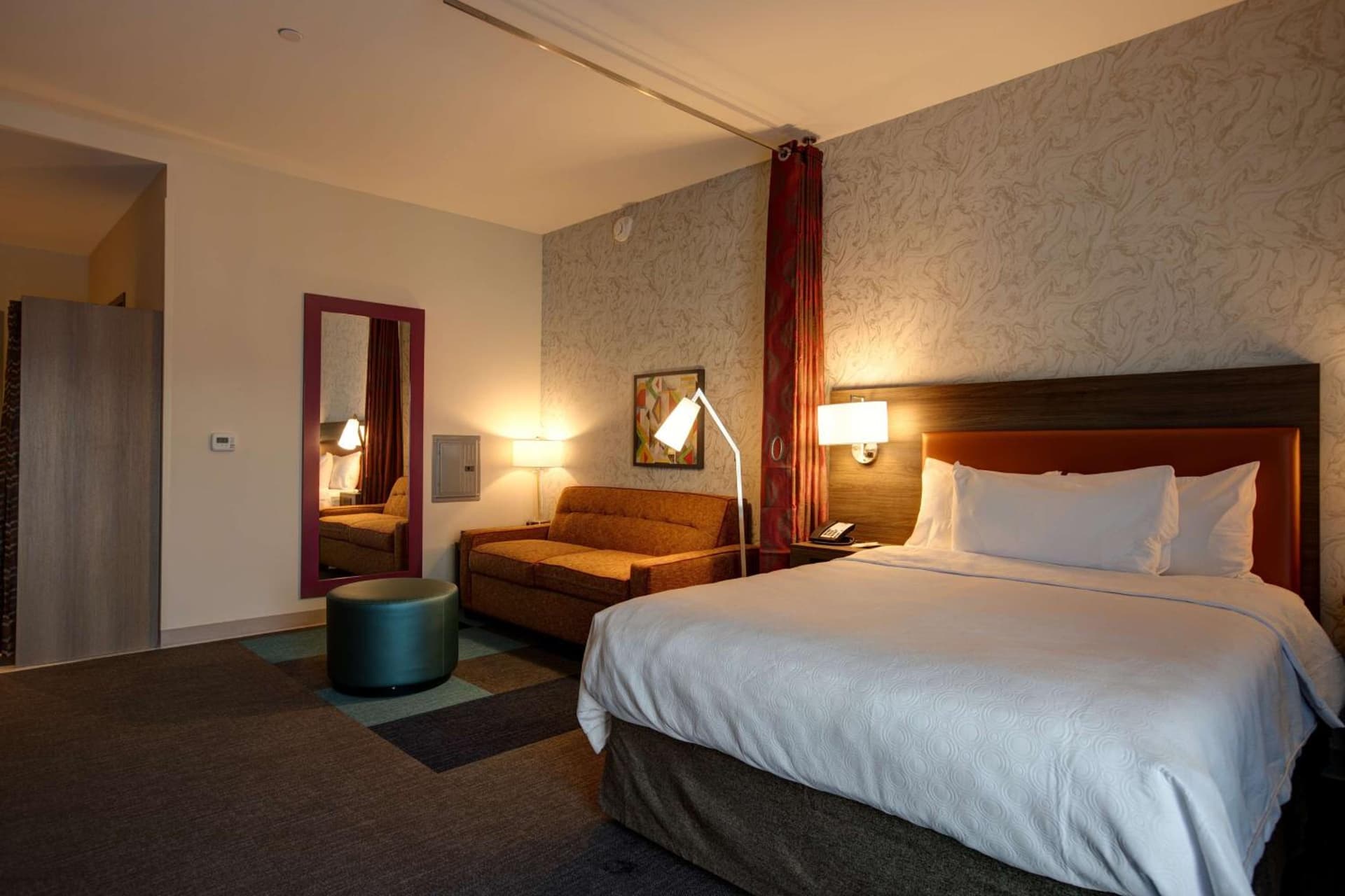 Home2 Suites By Hilton Charlotte Uptown gallery photo in Charlotte, NC — image 37