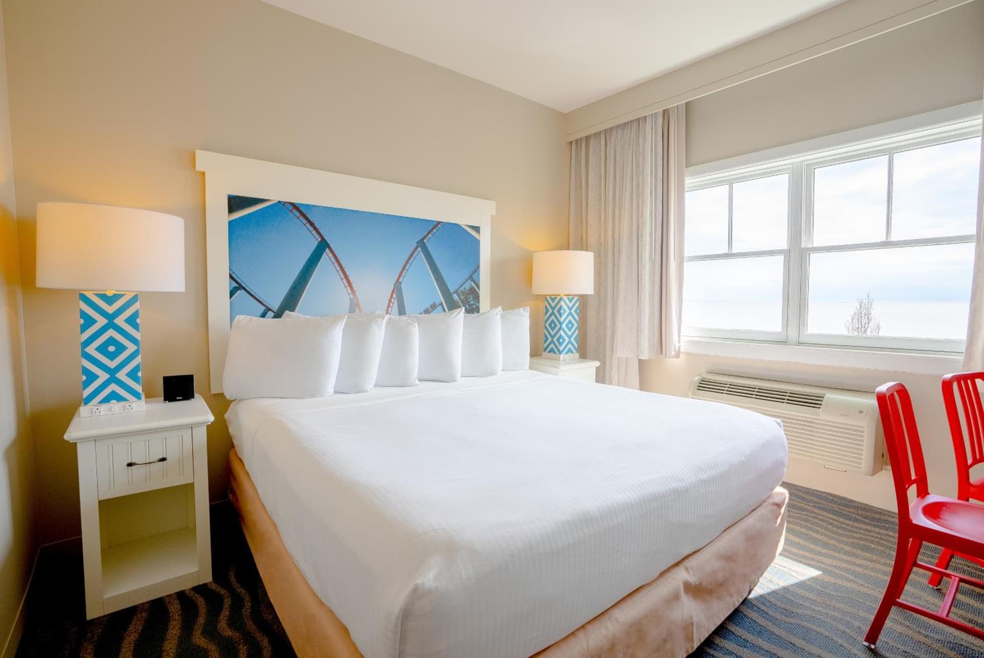 Cedar Point Hotel Breakers gallery photo in Sandusky, OH — image 5