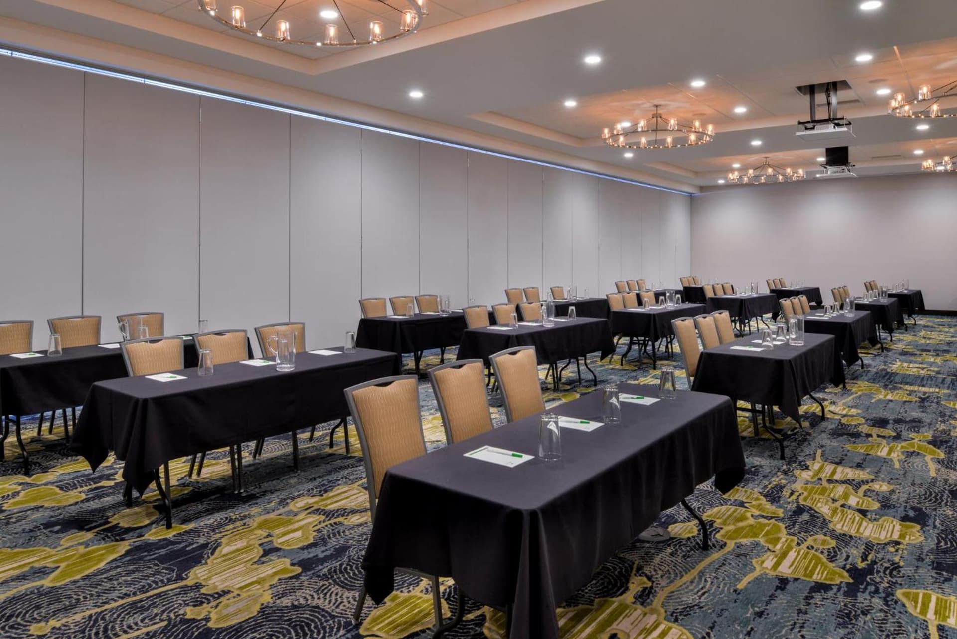 Holiday Inn Detroit Northwest - Livonia by IHG gallery photo in Livonia, MI — image 56
