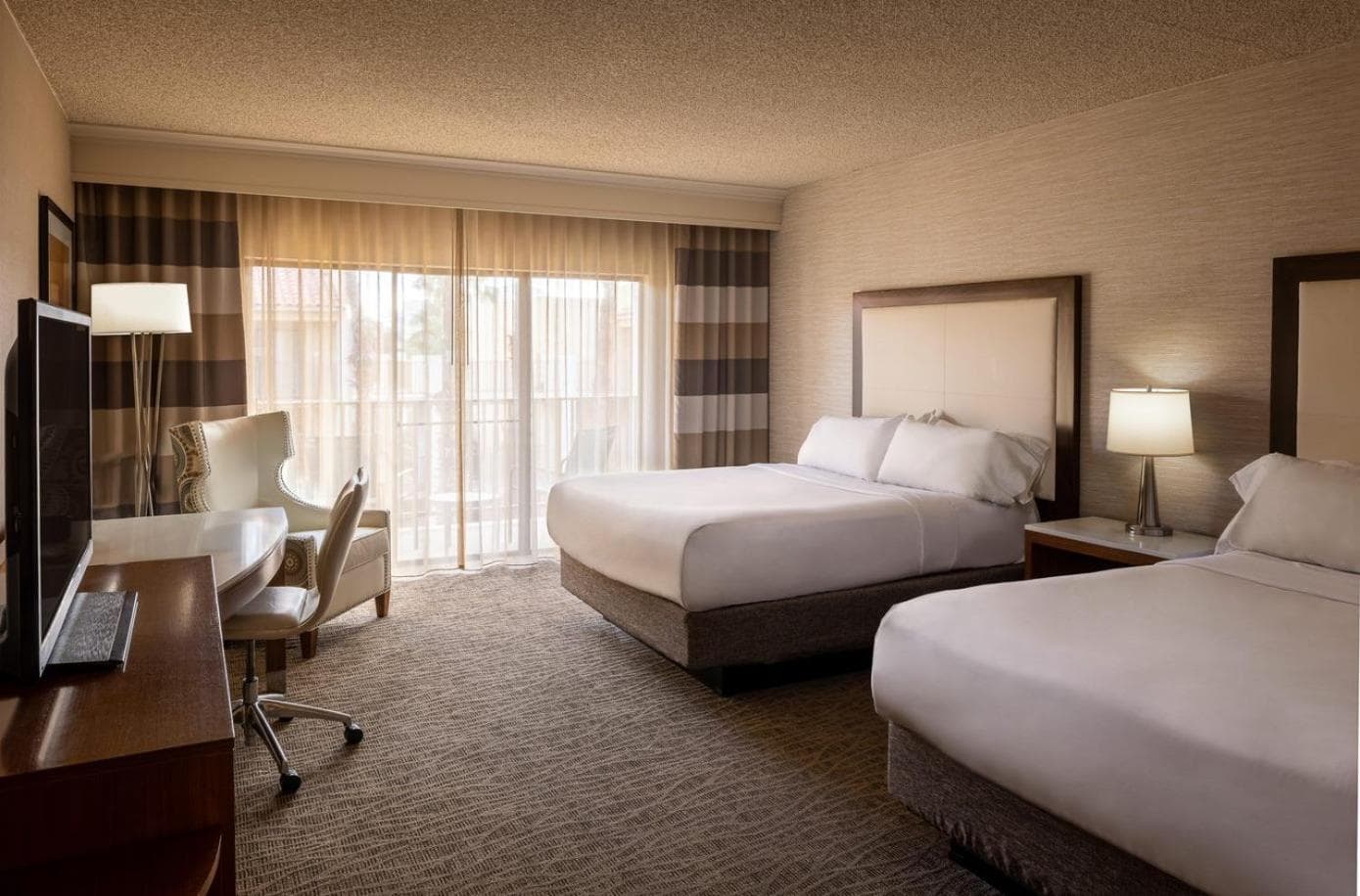 Crowne Plaza Phoenix - Chandler Golf Resort by IHG gallery photo in Chandler, AZ — image 25
