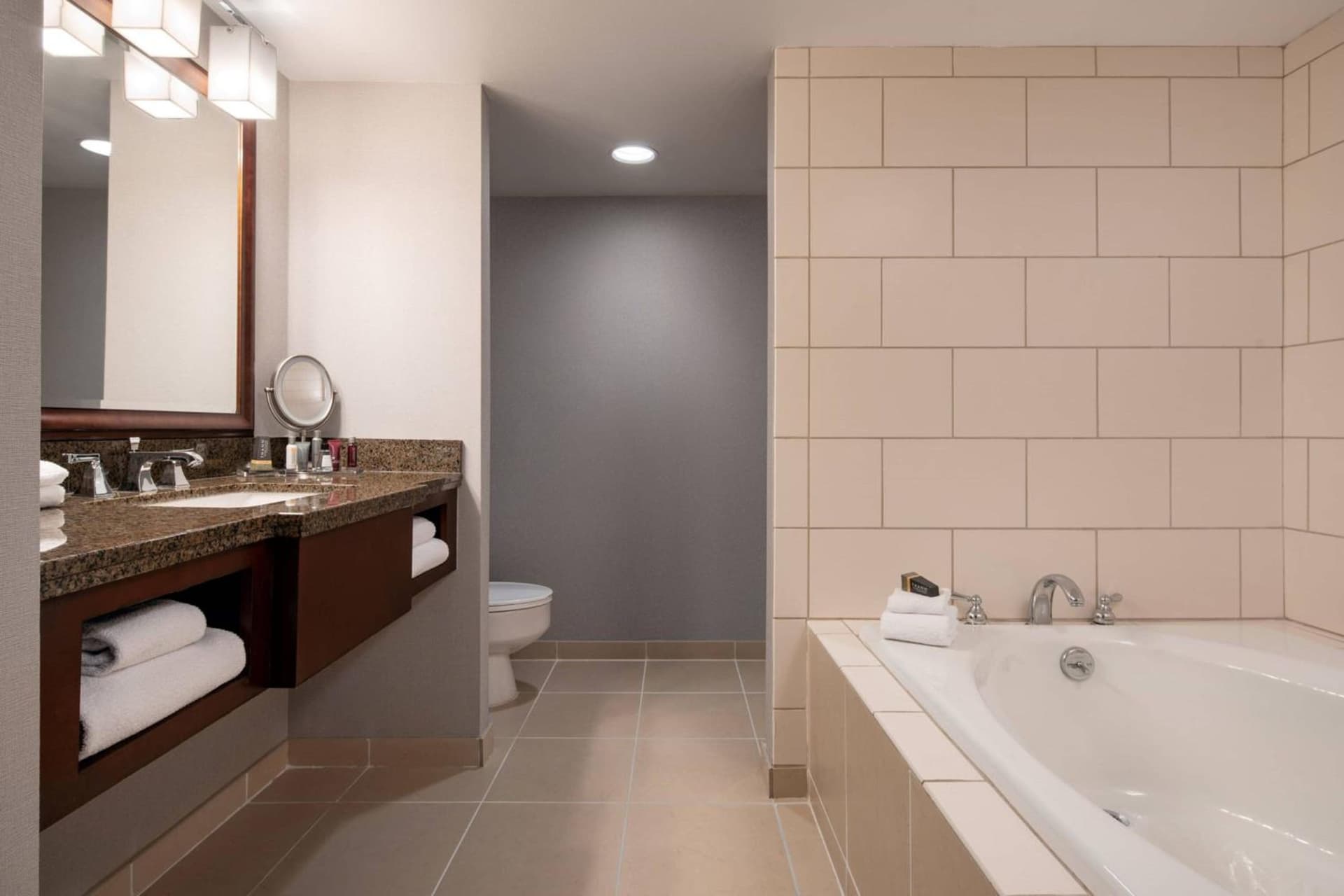 Walnut Creek Marriott gallery photo in Walnut Creek, CA — image 13