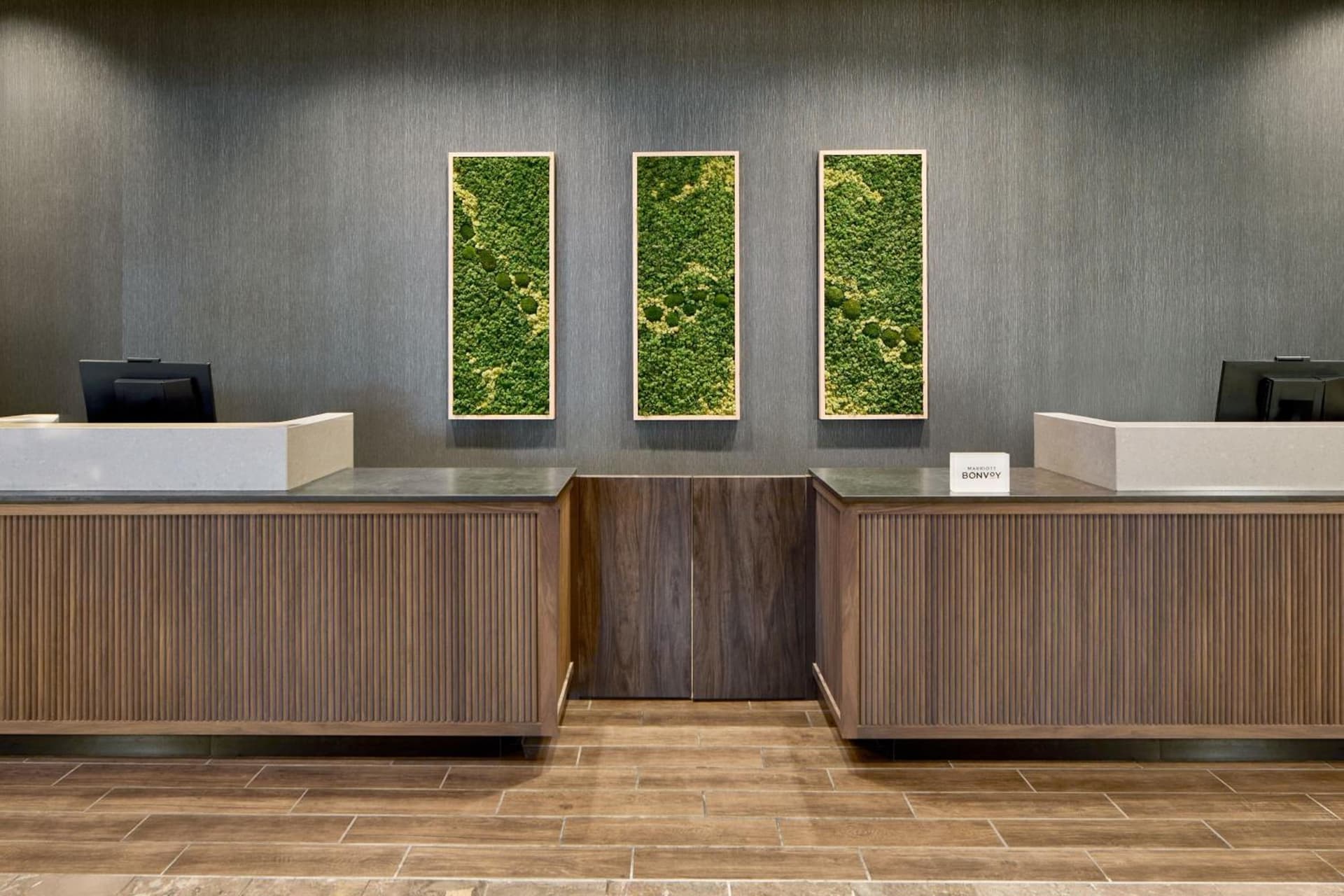 Courtyard by Marriott Detroit Downtown gallery photo in Detroit, MI — image 73