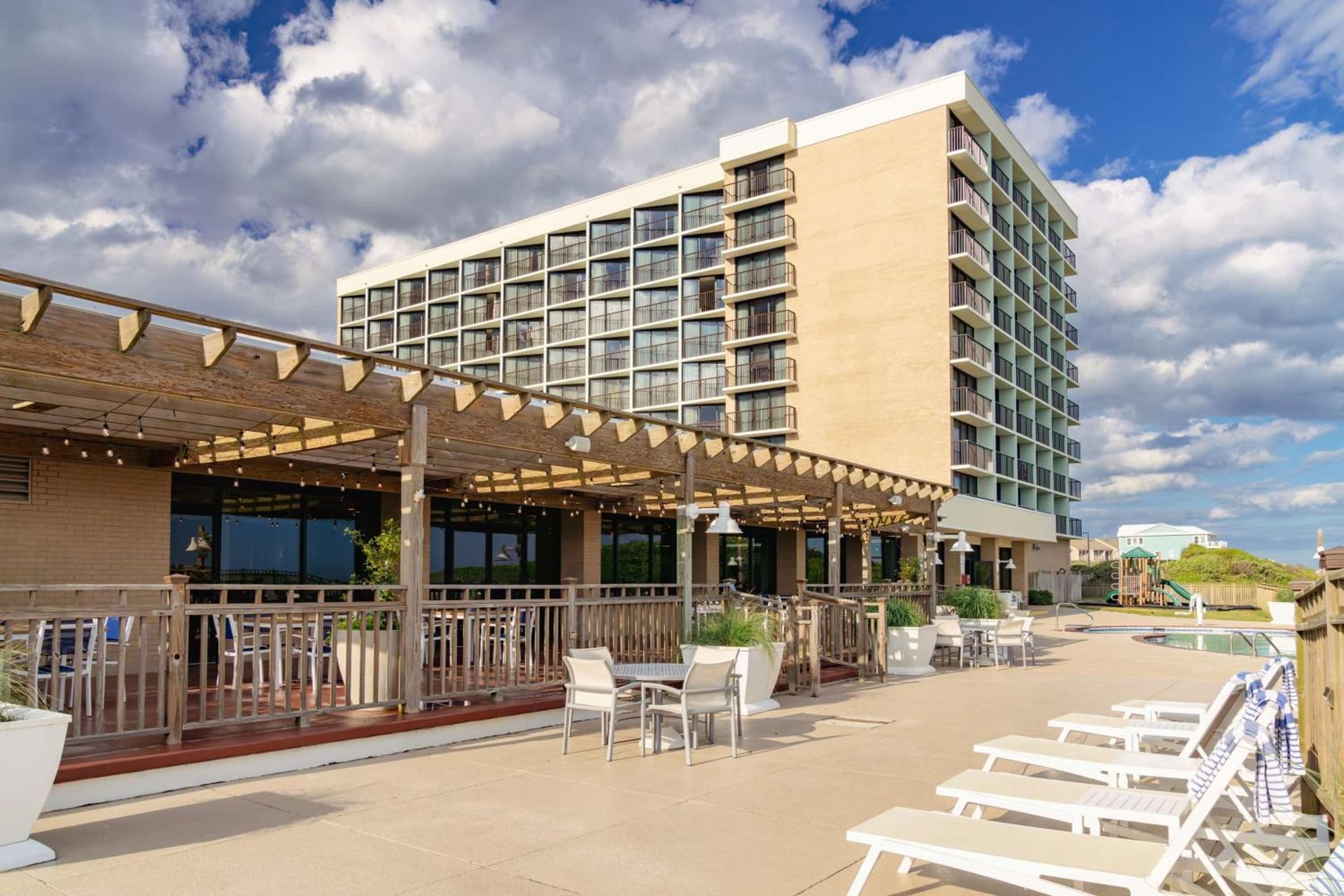 DoubleTree by Hilton Atlantic Beach Oceanfront gallery photo in Atlantic Beach, NC — image 13