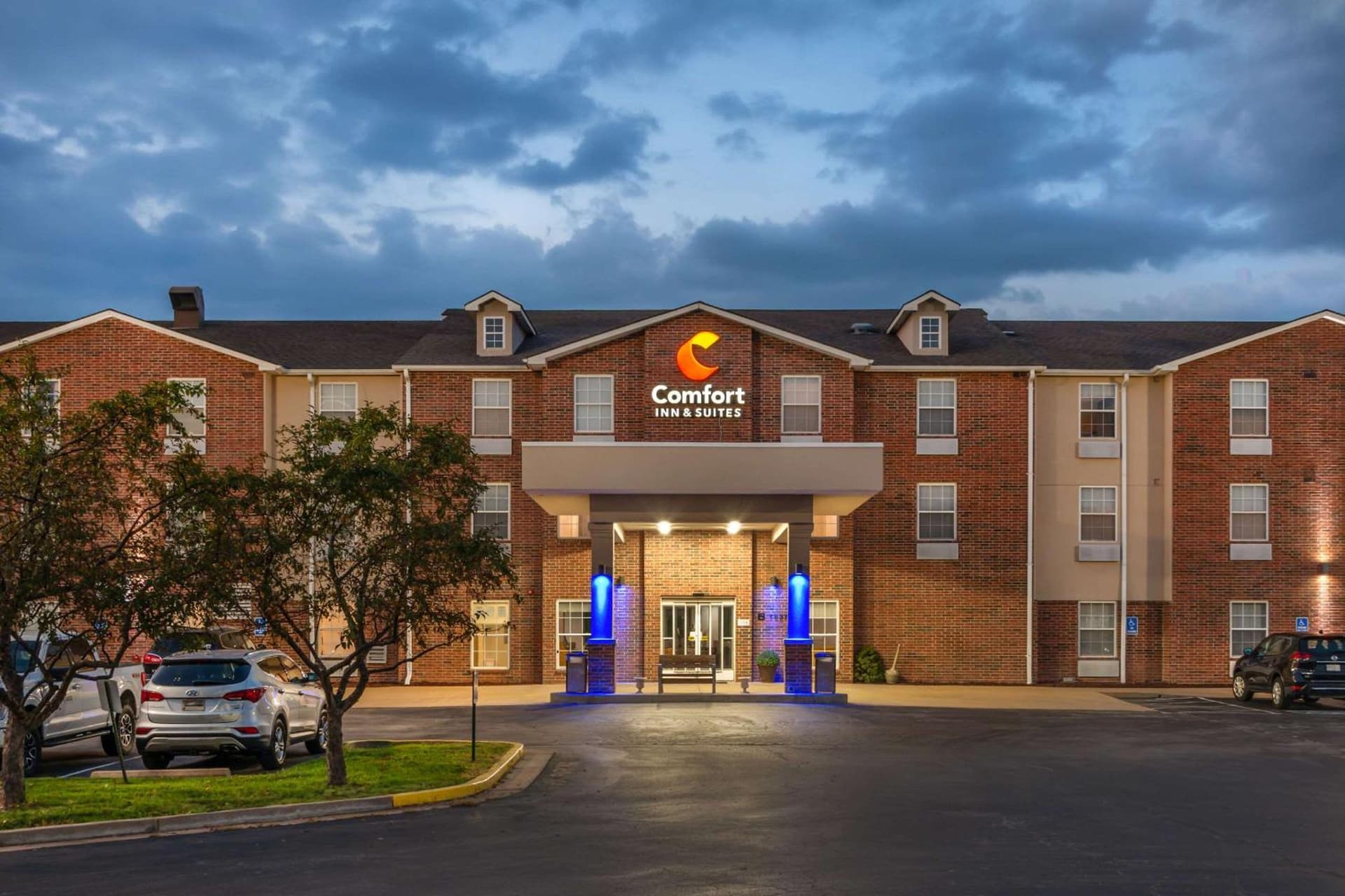 Comfort Inn & Suites Chesterfield - St Louis featured exterior or lobby in Chesterfield, MO — similar hotel