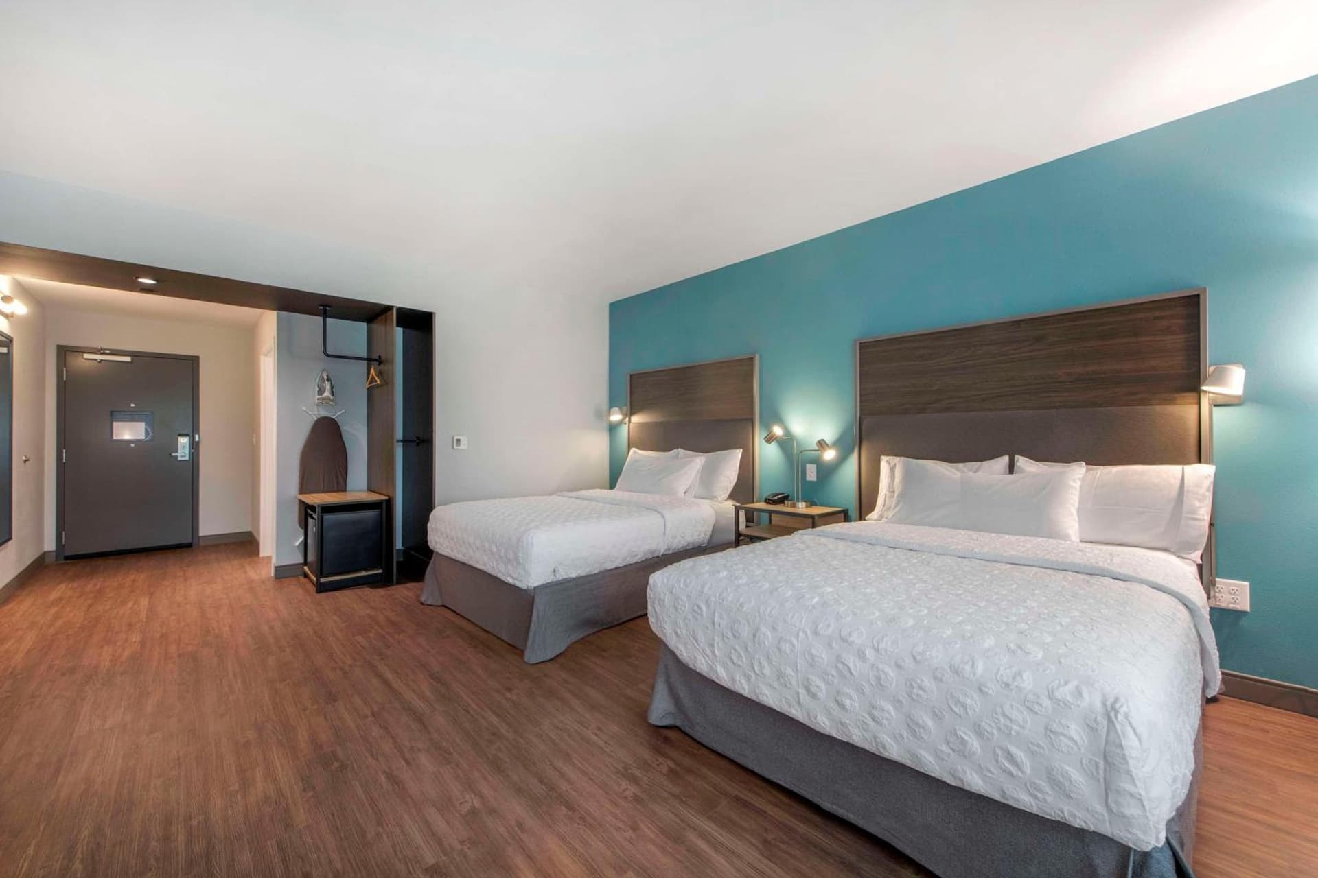 Tru by Hilton Wilmington Wrightsville Beach gallery photo in Wilmington, NC — image 15