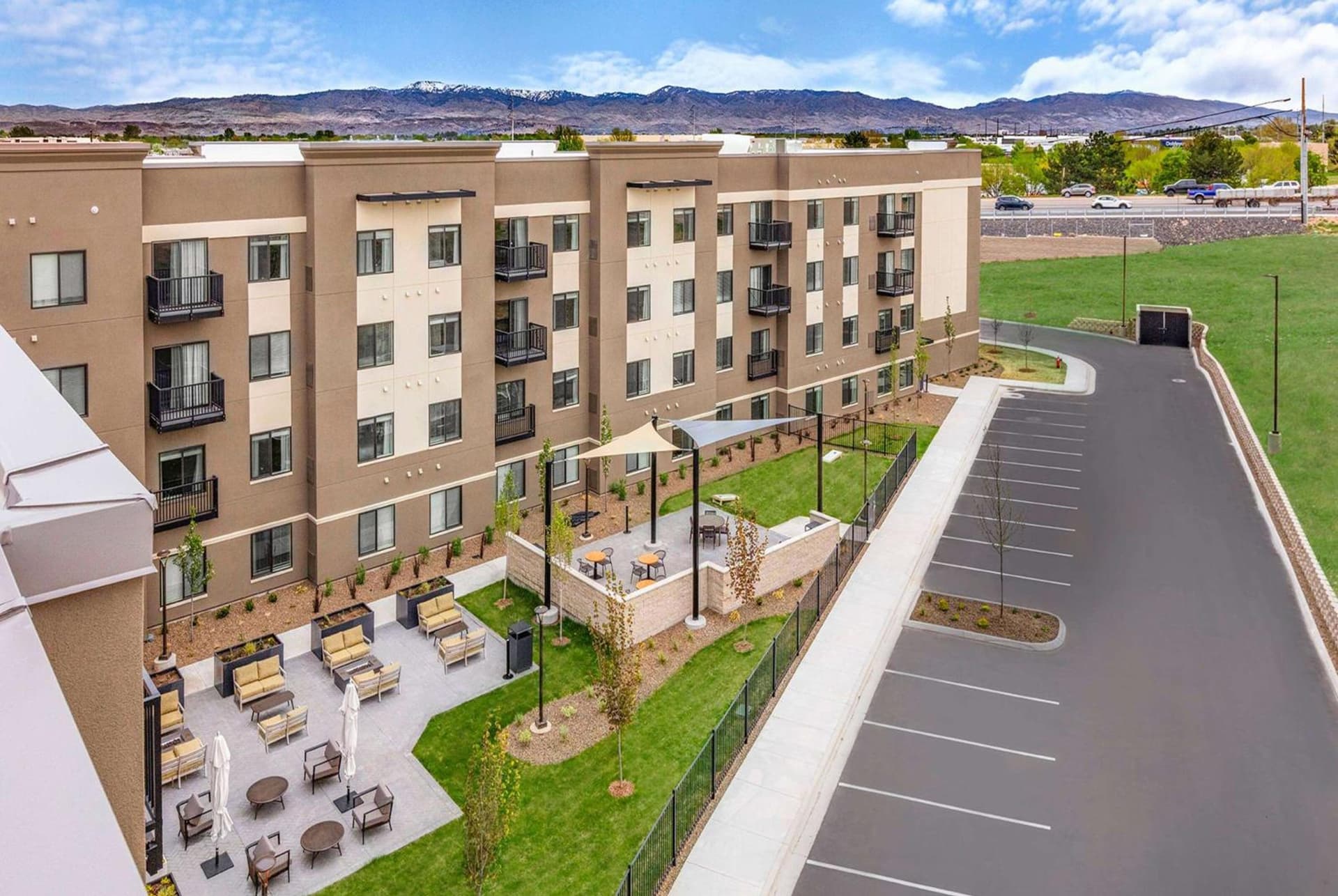 WaterWalk Extended Stay by Wyndham Boise Meridian interior in Meridian, ID — gallery photo 2
