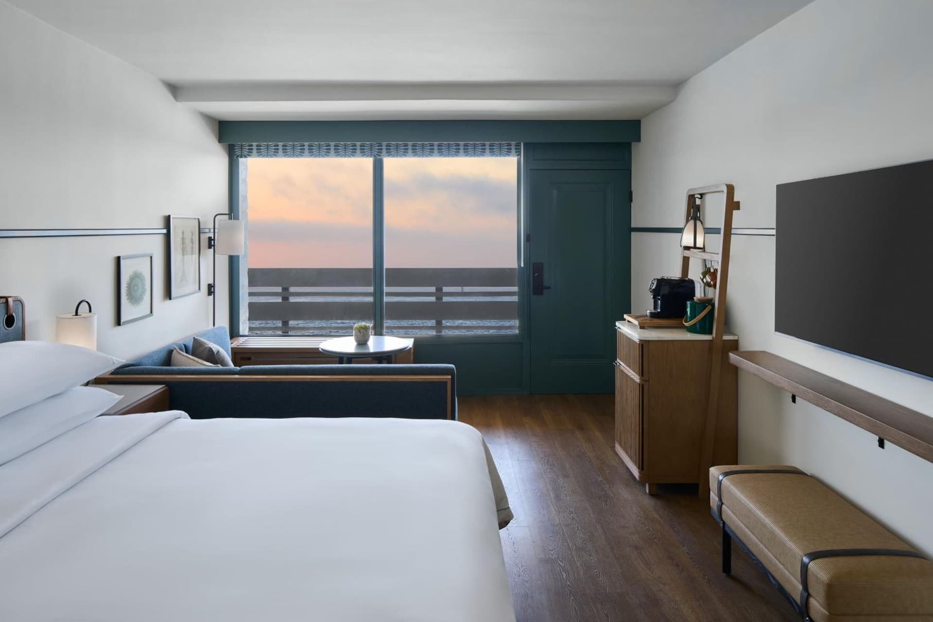 Monterey Beach Hotel, a Tribute Portfolio Hotel gallery photo in Monterey, CA — image 5