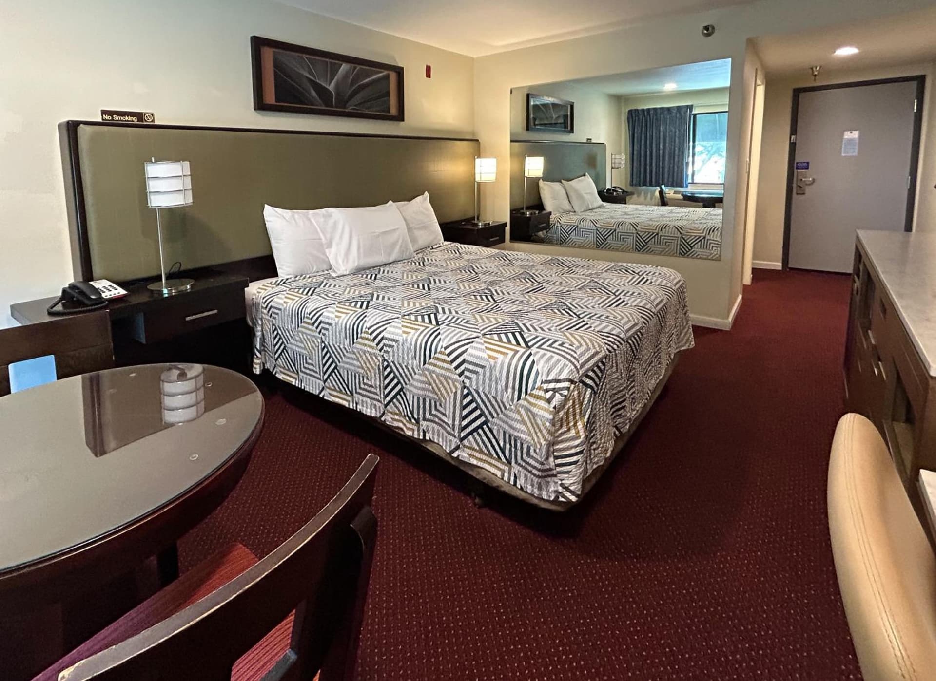 Studio 6 Suites Santa Ana, CA interior in Santa Ana, CA — gallery photo 2