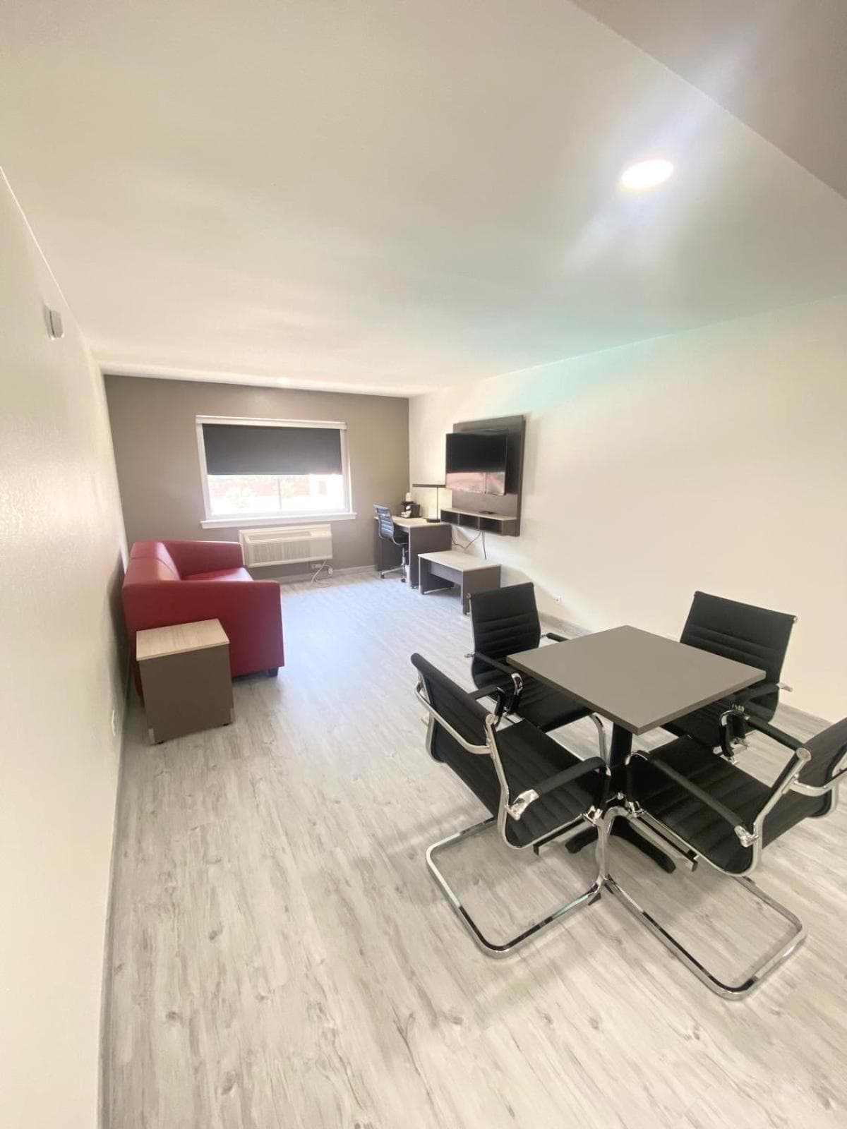 Ramada by Wyndham Tuscaloosa gallery photo in Tuscaloosa, AL — image 14