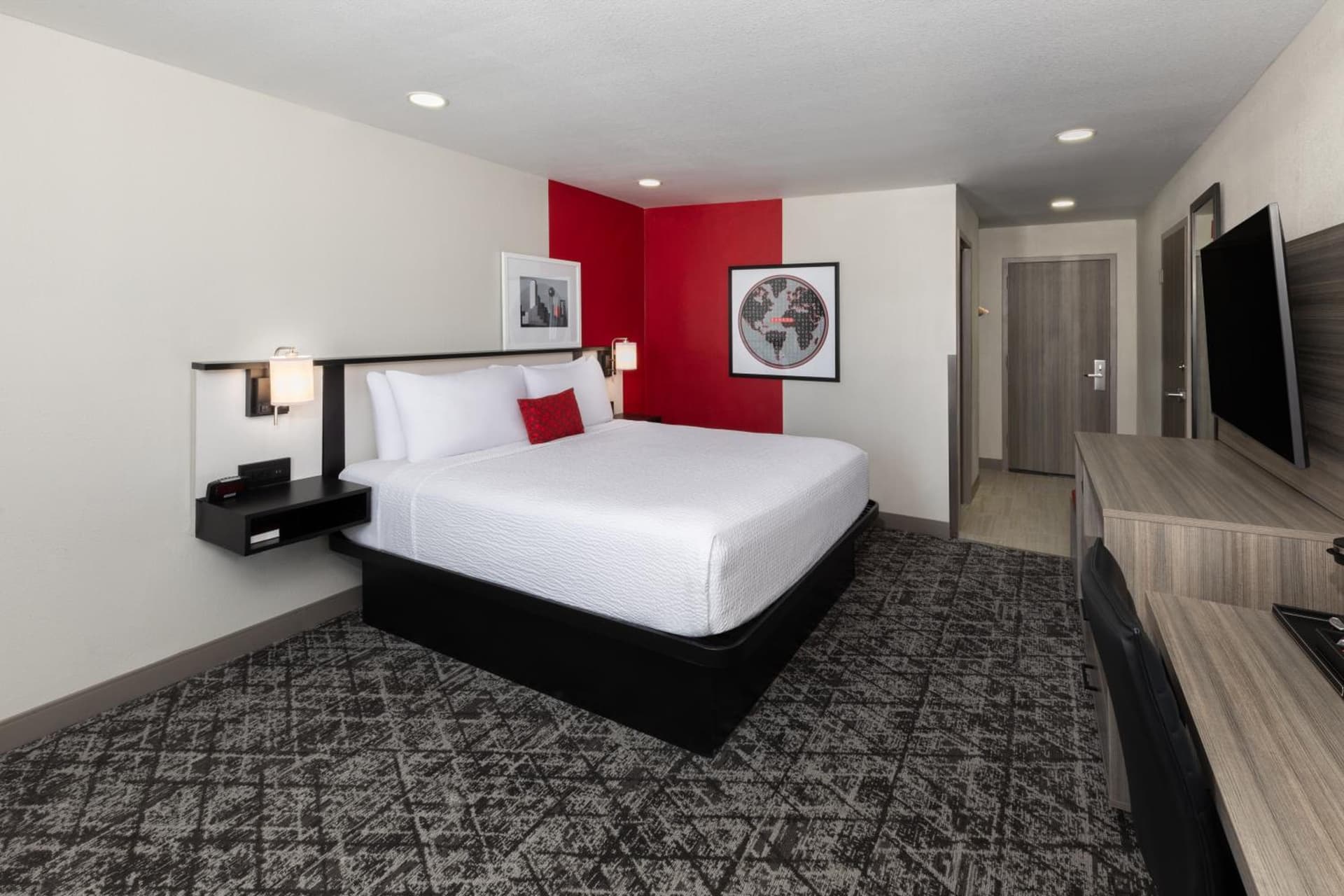 Ramada by Wyndham DFW Airport property views in Irving, TX — gallery photo 3