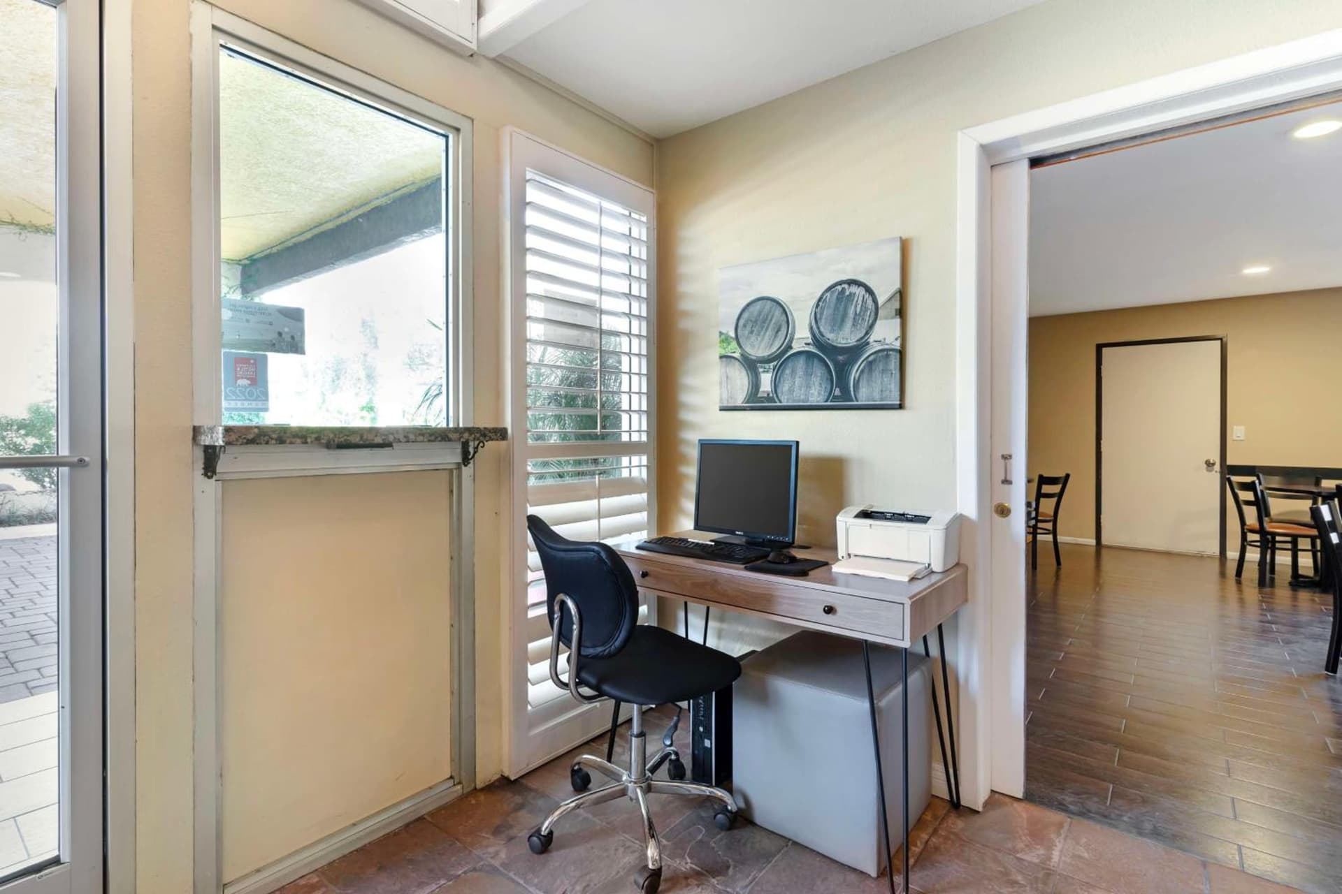 Sonoma Winegrower's Inn gallery photo in Rohnert Park, CA — image 12