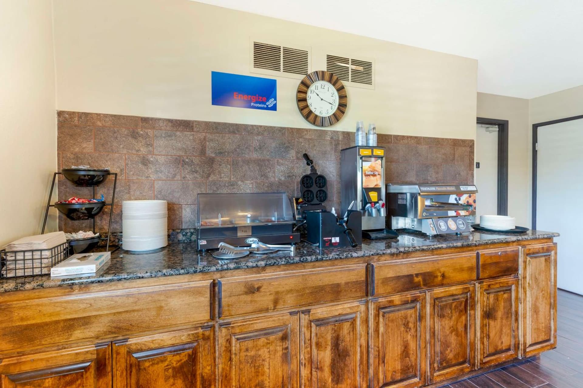 Sonoma Winegrower's Inn gallery photo in Rohnert Park, CA — image 24