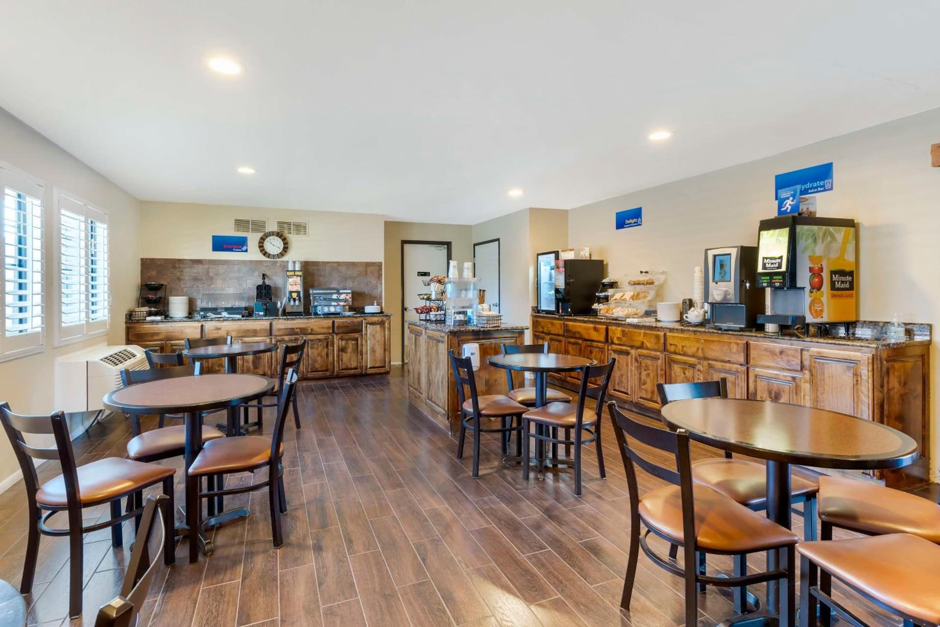 Sonoma Winegrower's Inn gallery photo in Rohnert Park, CA — image 11