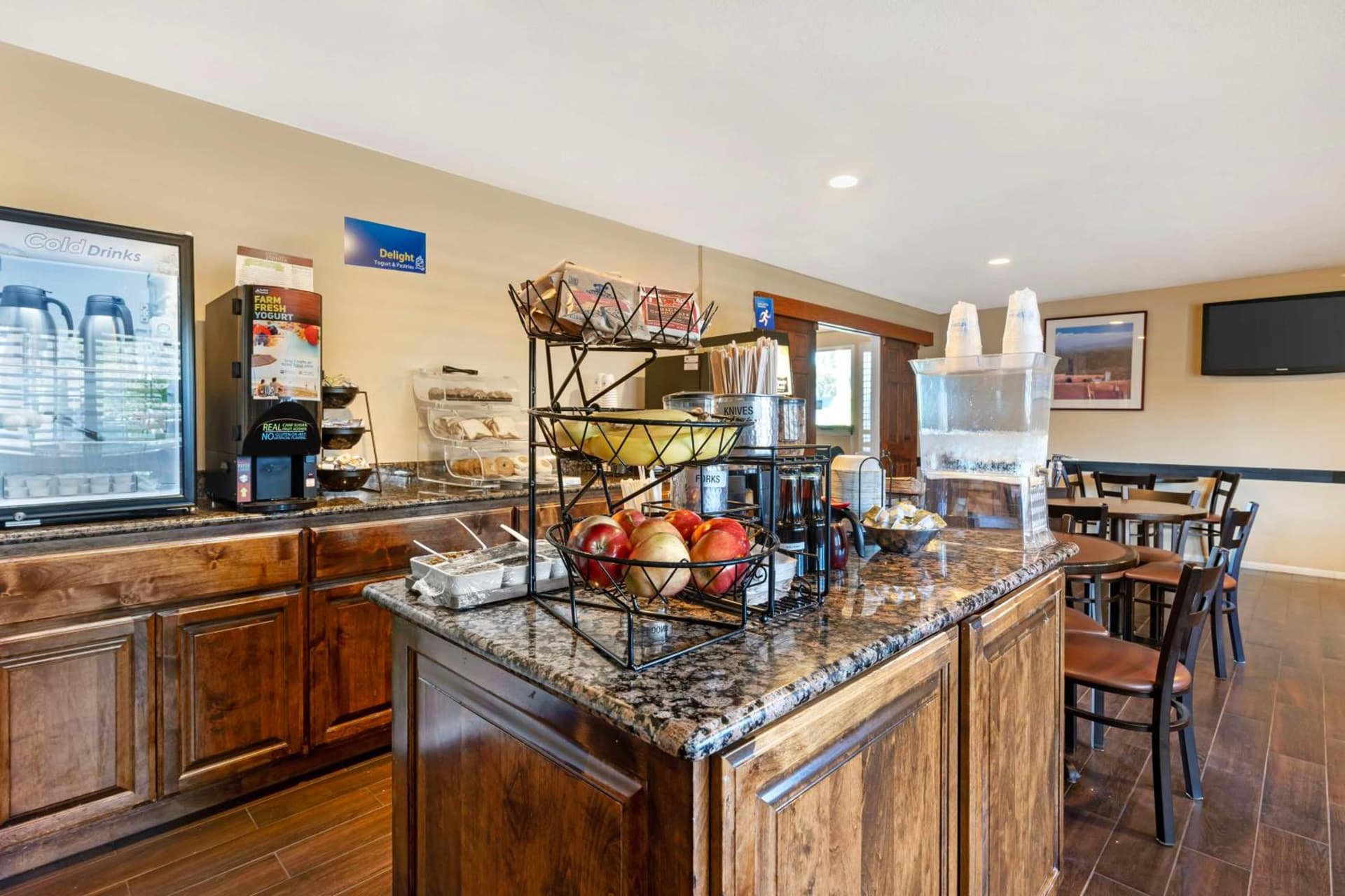 Sonoma Winegrower's Inn gallery photo in Rohnert Park, CA — image 27