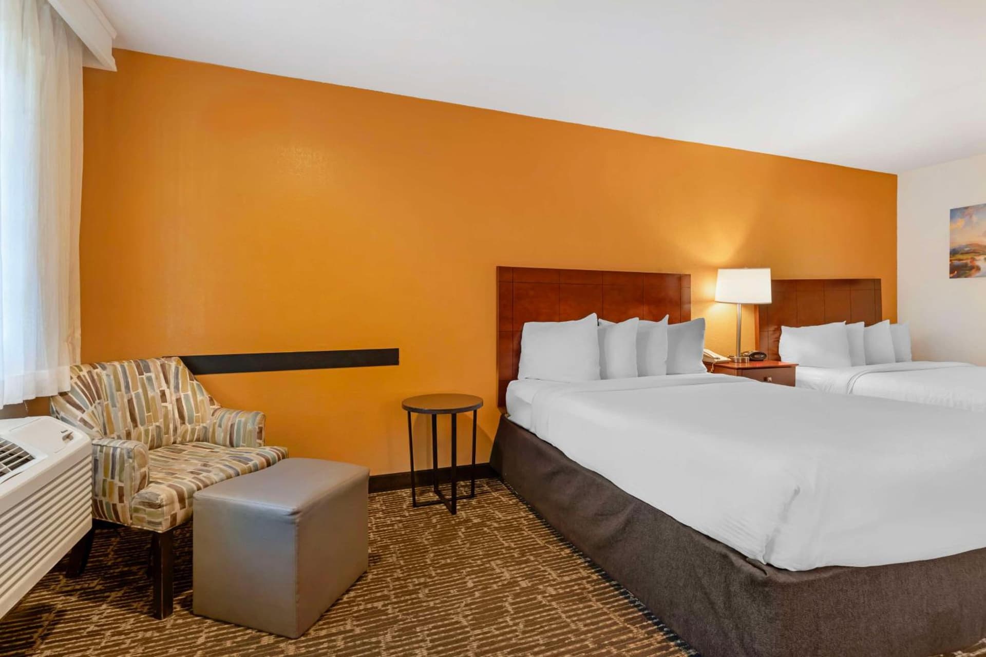 Sonoma Winegrower's Inn gallery photo in Rohnert Park, CA — image 5