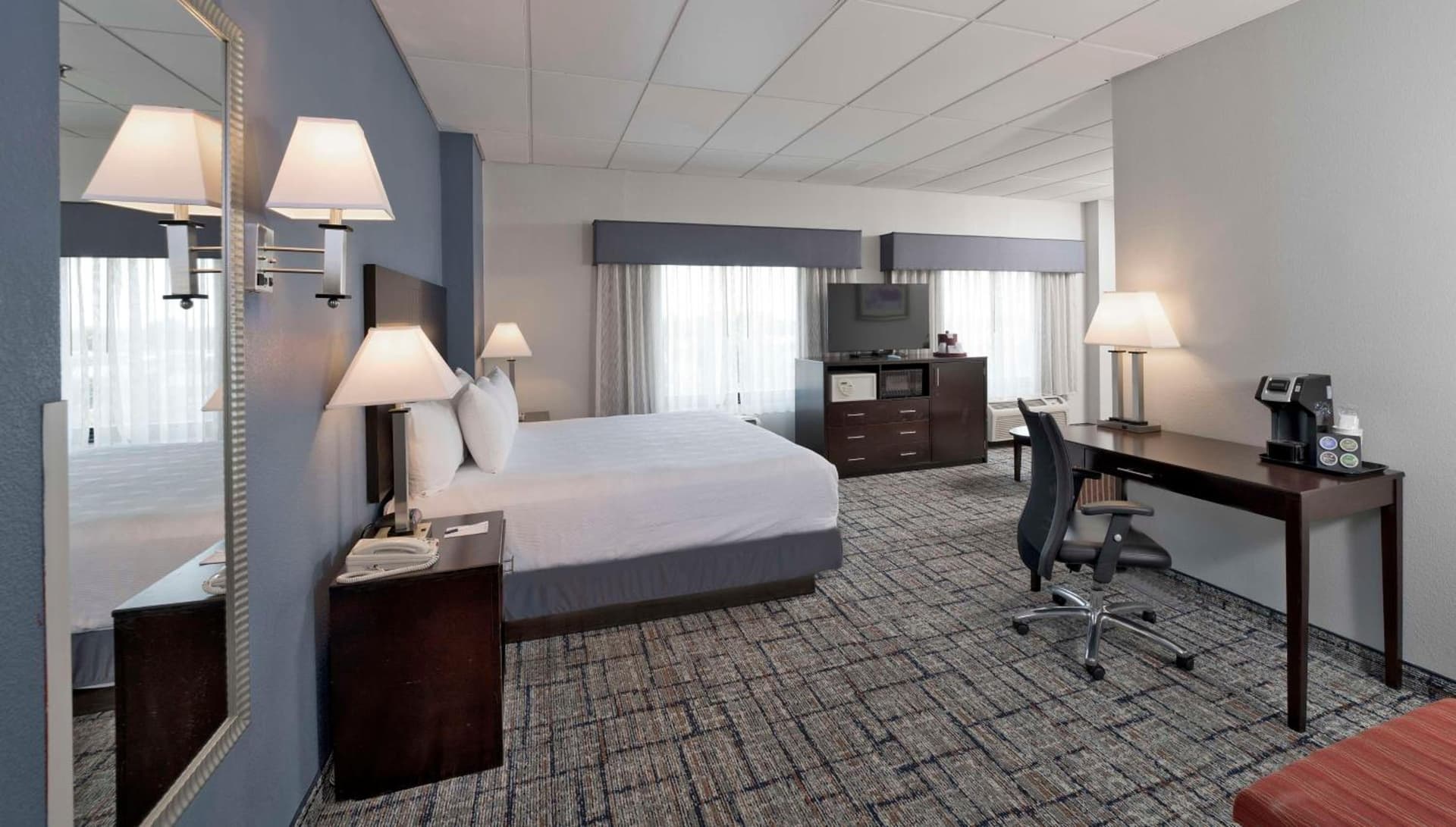 Best Western Plus Hotel & Conference Center gallery photo in Baltimore, MD — image 33