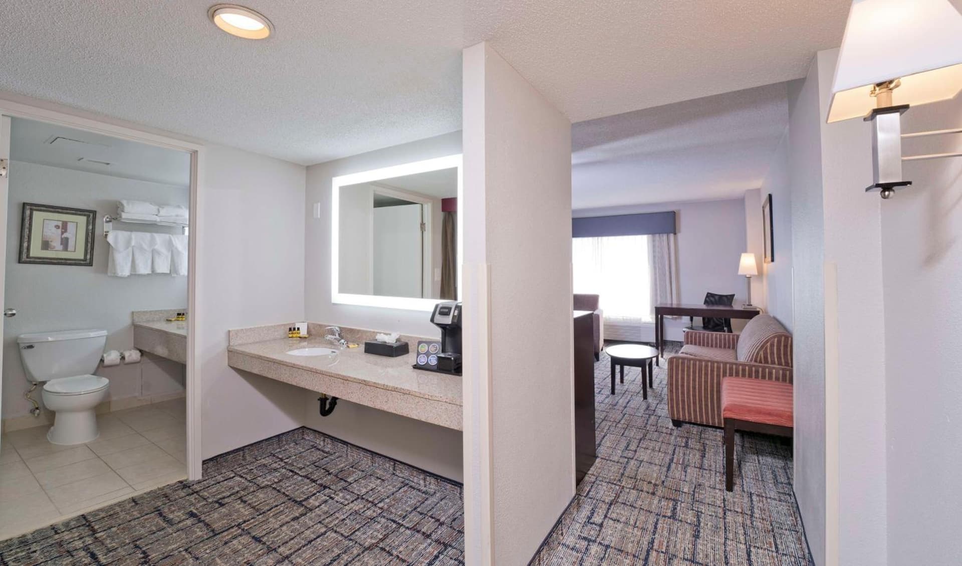 Best Western Plus Hotel & Conference Center gallery photo in Baltimore, MD — image 8