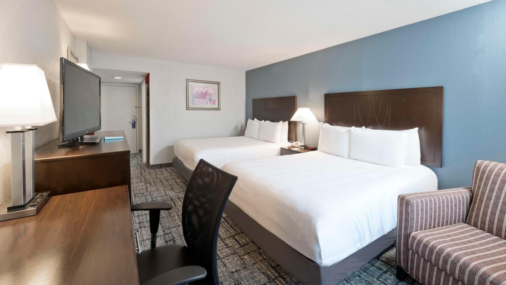Best Western Plus Hotel & Conference Center gallery photo in Baltimore, MD — image 31