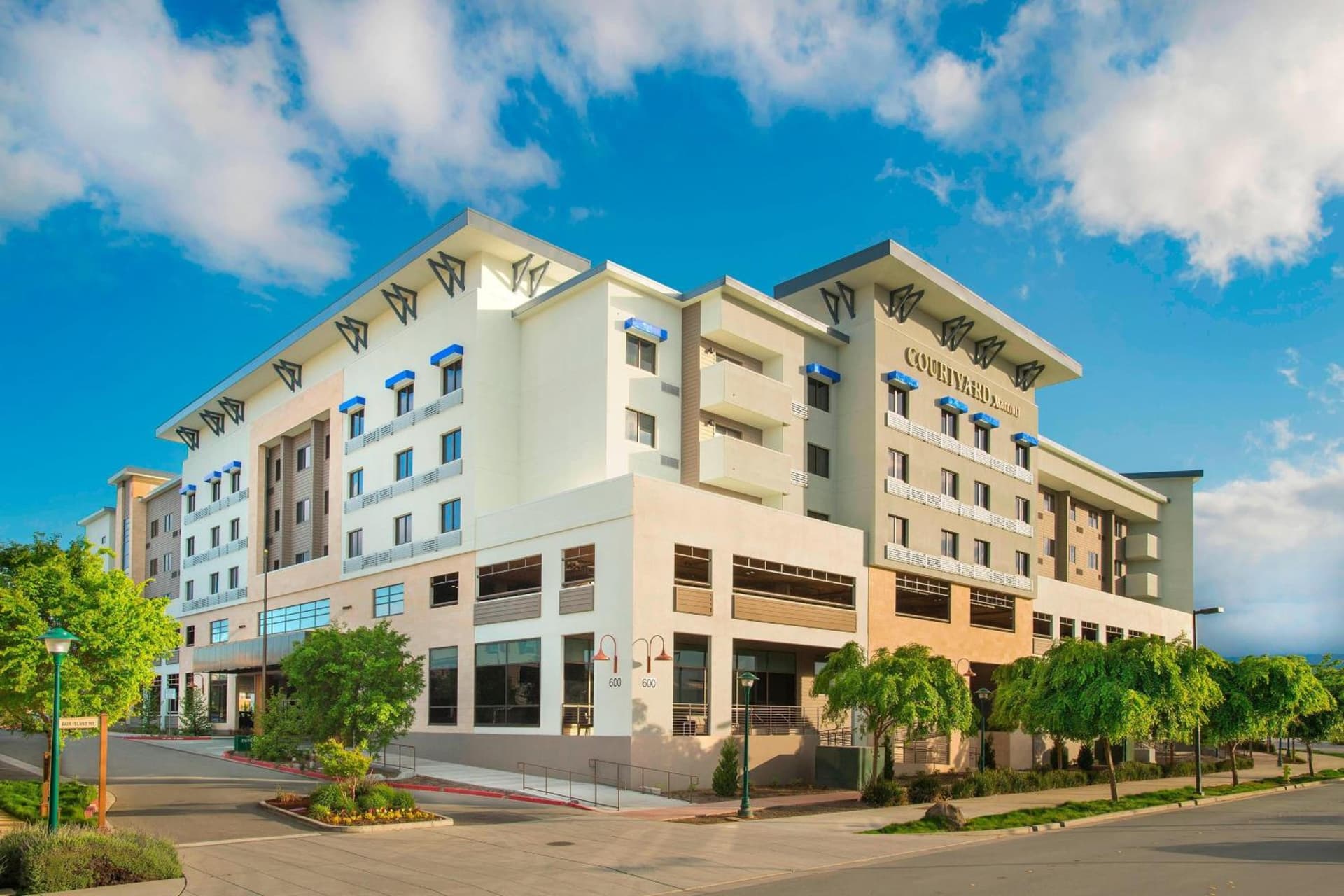 Courtyard by Marriott Redwood City exterior or lobby in Redwood City, CA — main listing photo