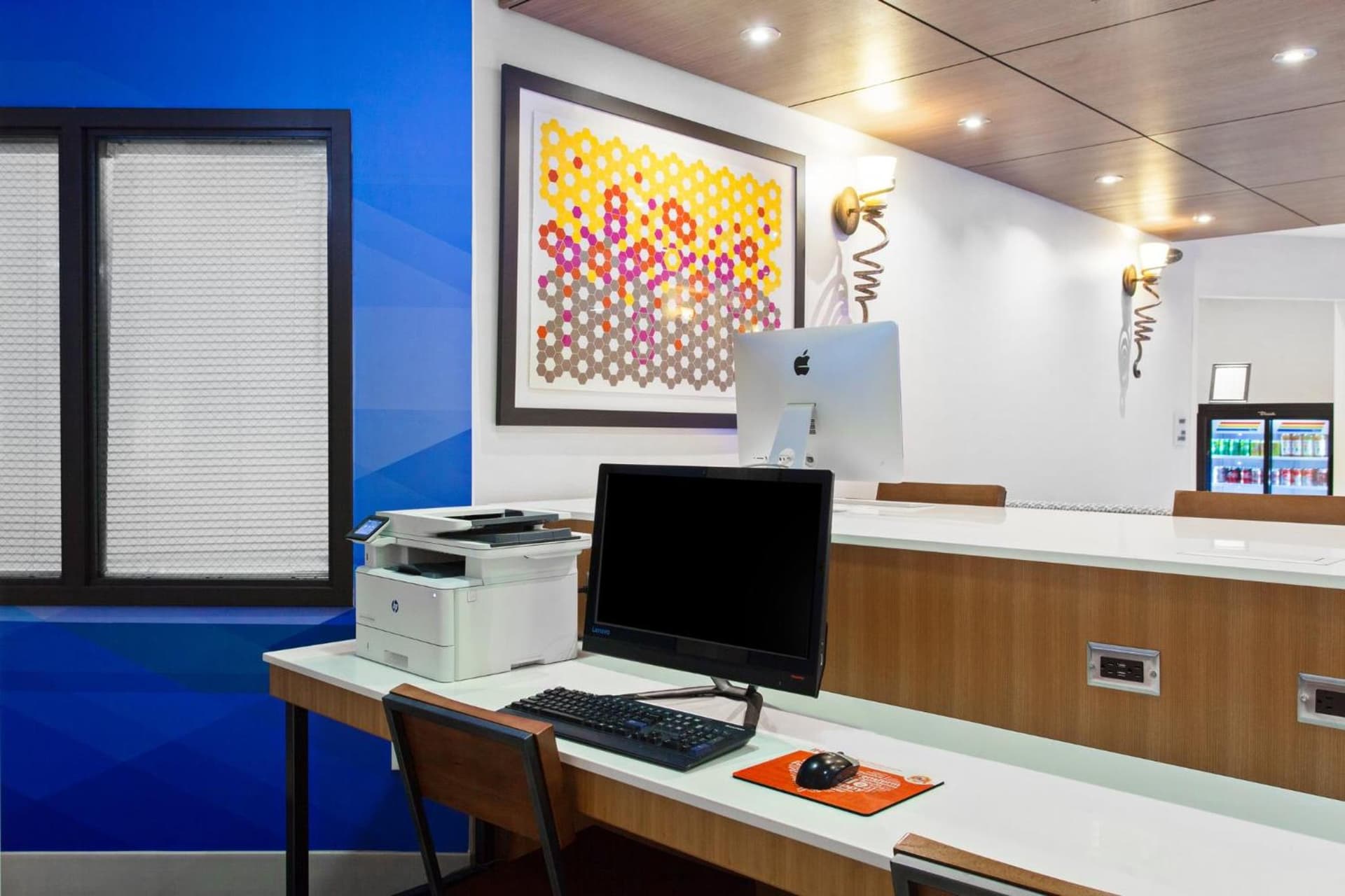 Holiday Inn Express & Suites Oakland - Airport by IHG gallery photo in Oakland, CA — image 27