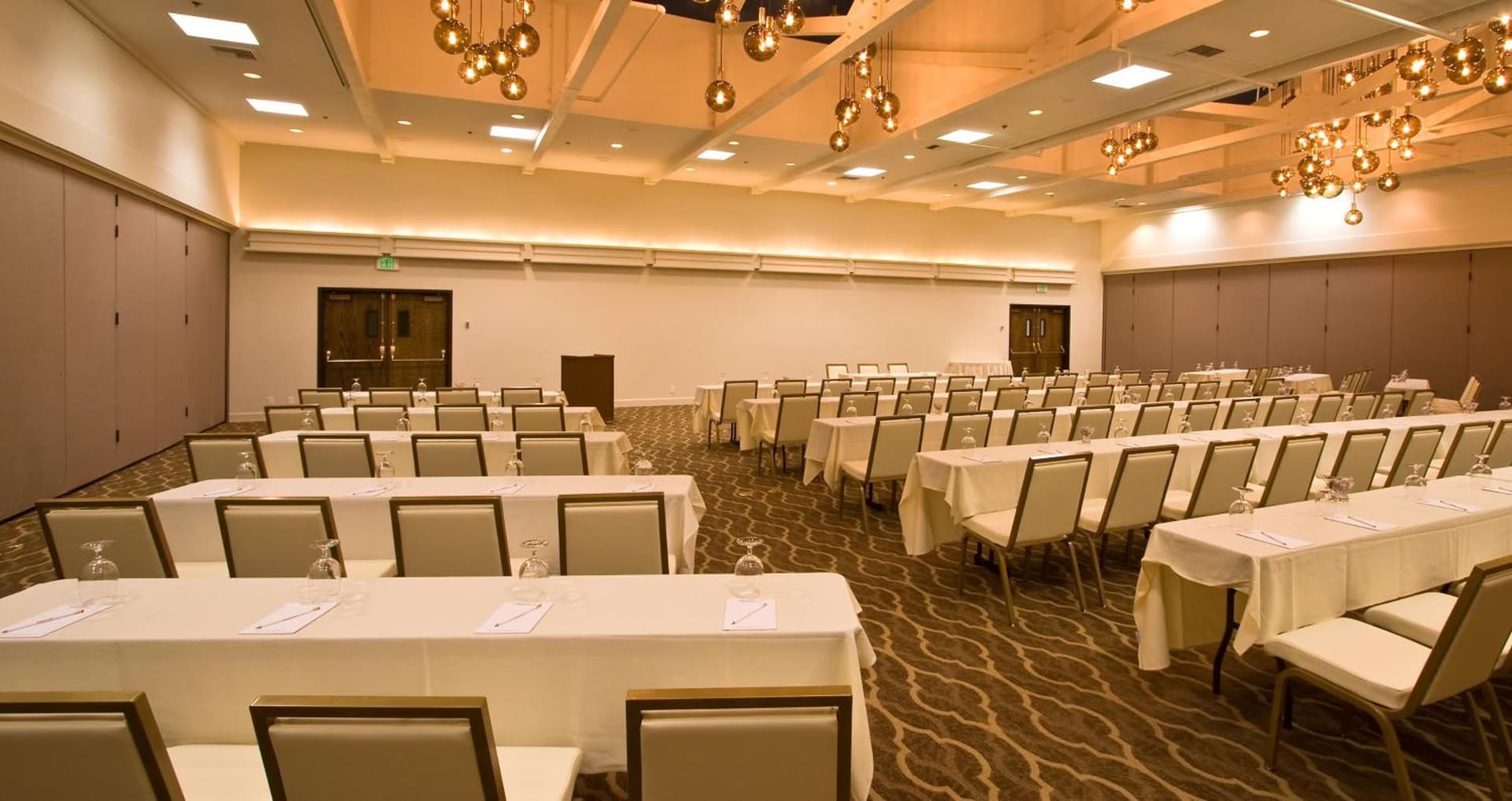 Ashland Hills Hotel & Suites gallery photo in Ashland, OR — image 18