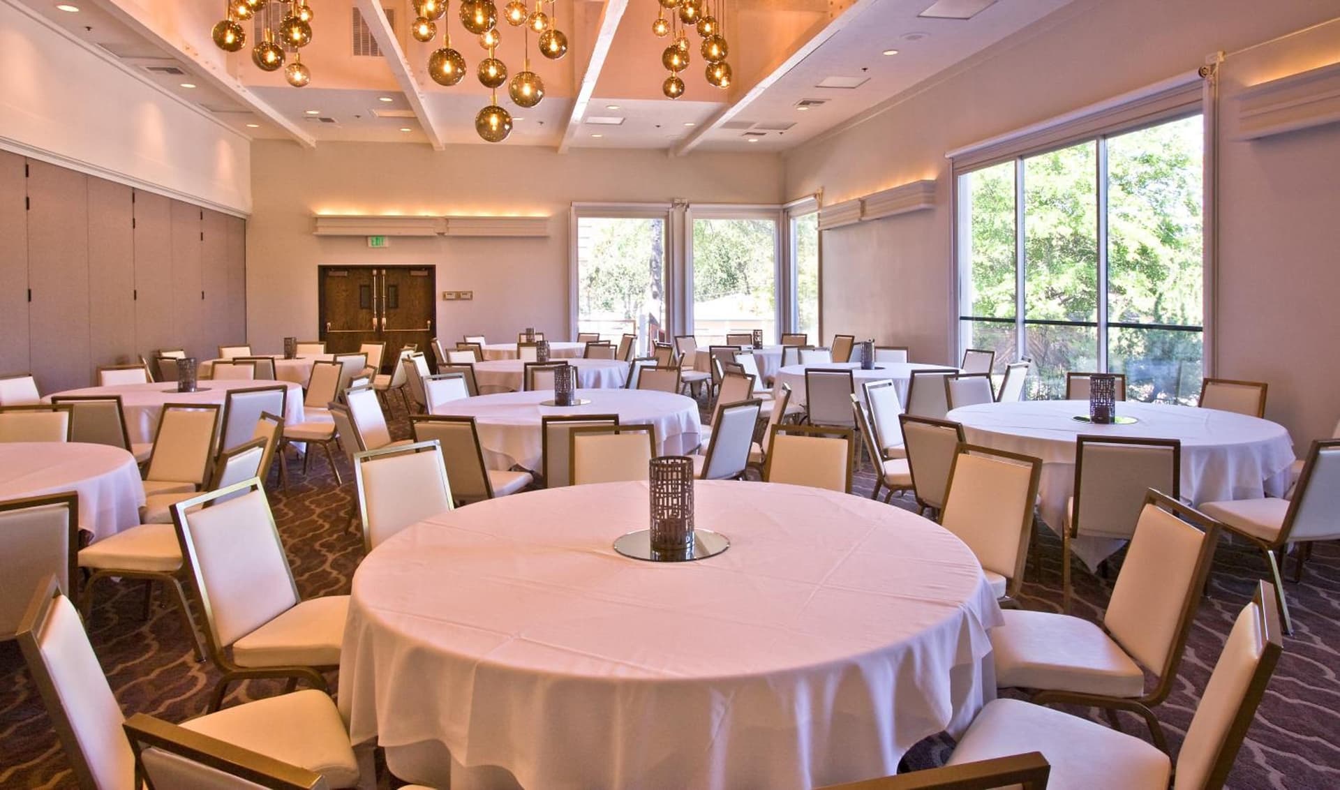 Ashland Hills Hotel & Suites gallery photo in Ashland, OR — image 12