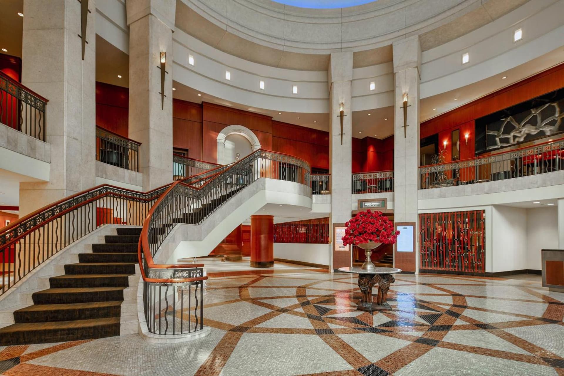 InterContinental Chicago Magnificent Mile by IHG interior in Chicago, IL — gallery photo 2