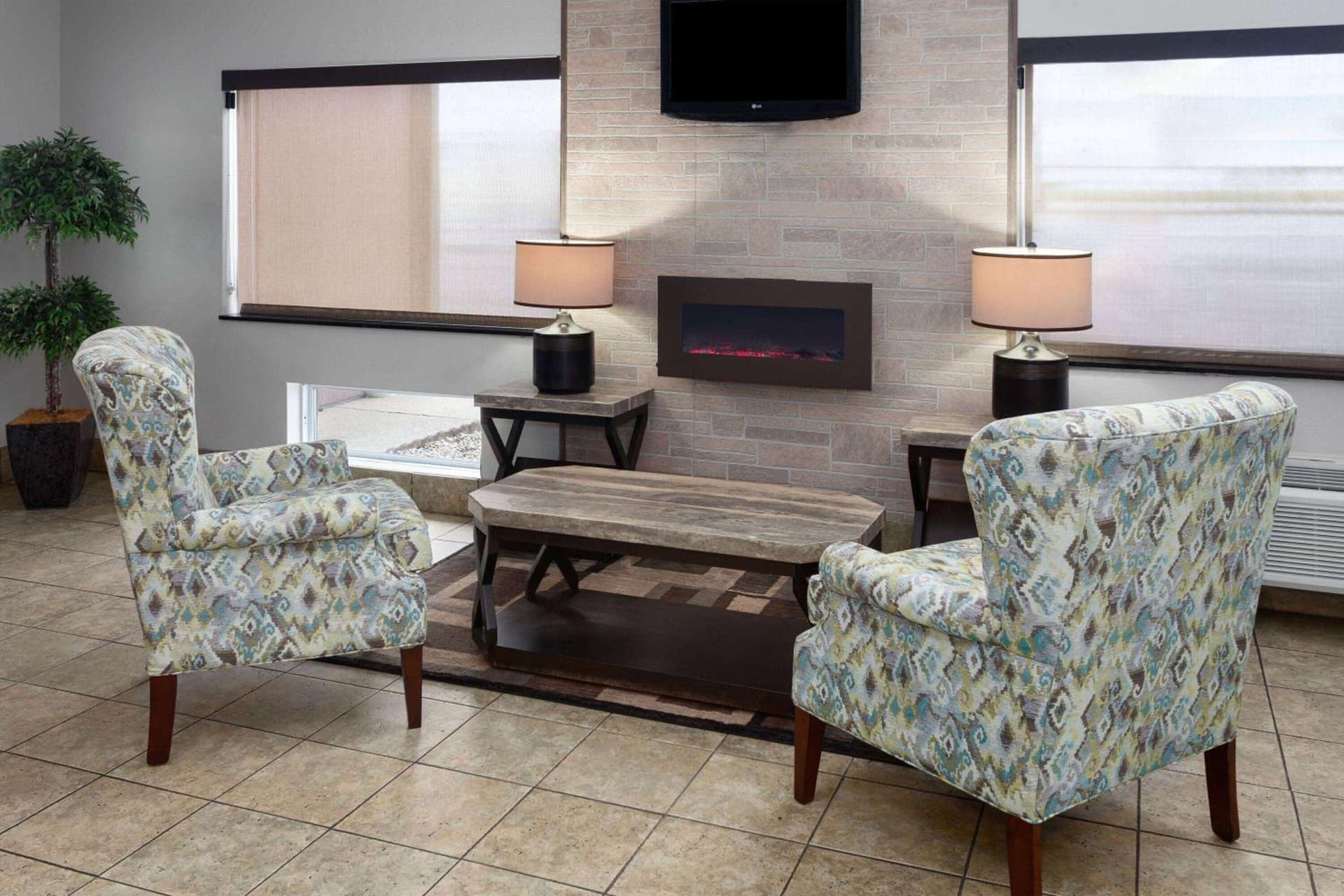 Days Inn & Suites by Wyndham Morris I-80 gallery photo in Morris, IL — image 43