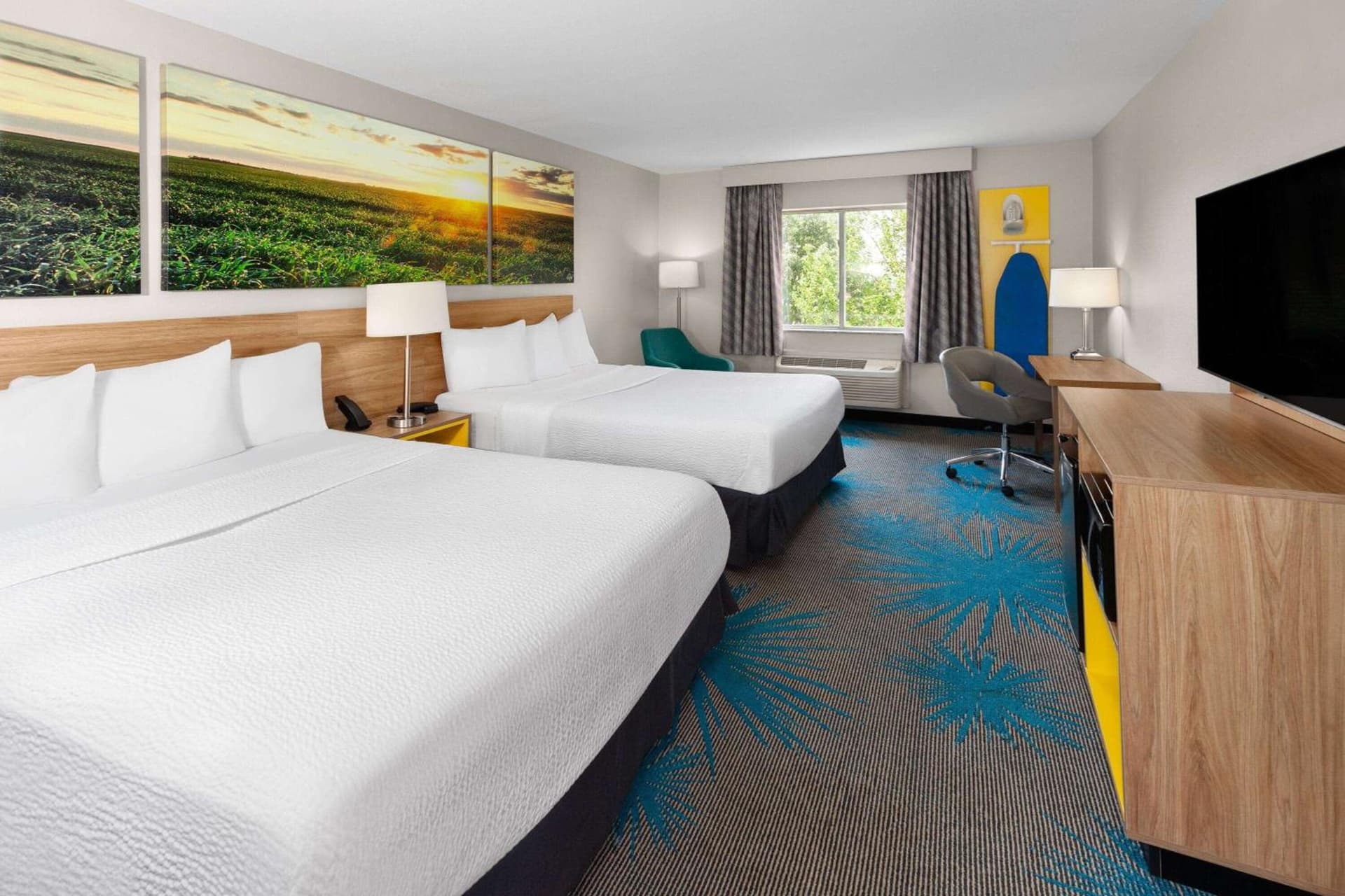 Days Inn & Suites by Wyndham Morris I-80 gallery photo in Morris, IL — image 36