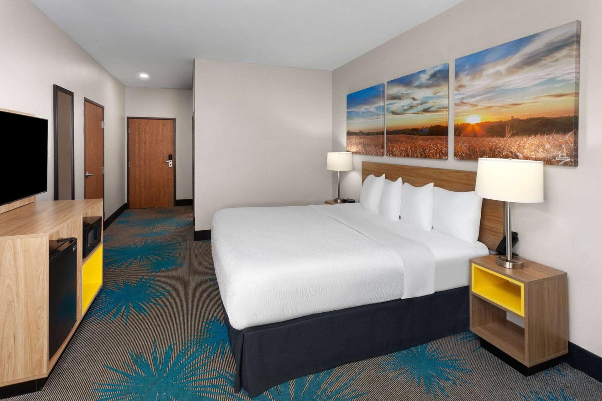 Days Inn & Suites by Wyndham Morris I-80 gallery photo in Morris, IL — image 32