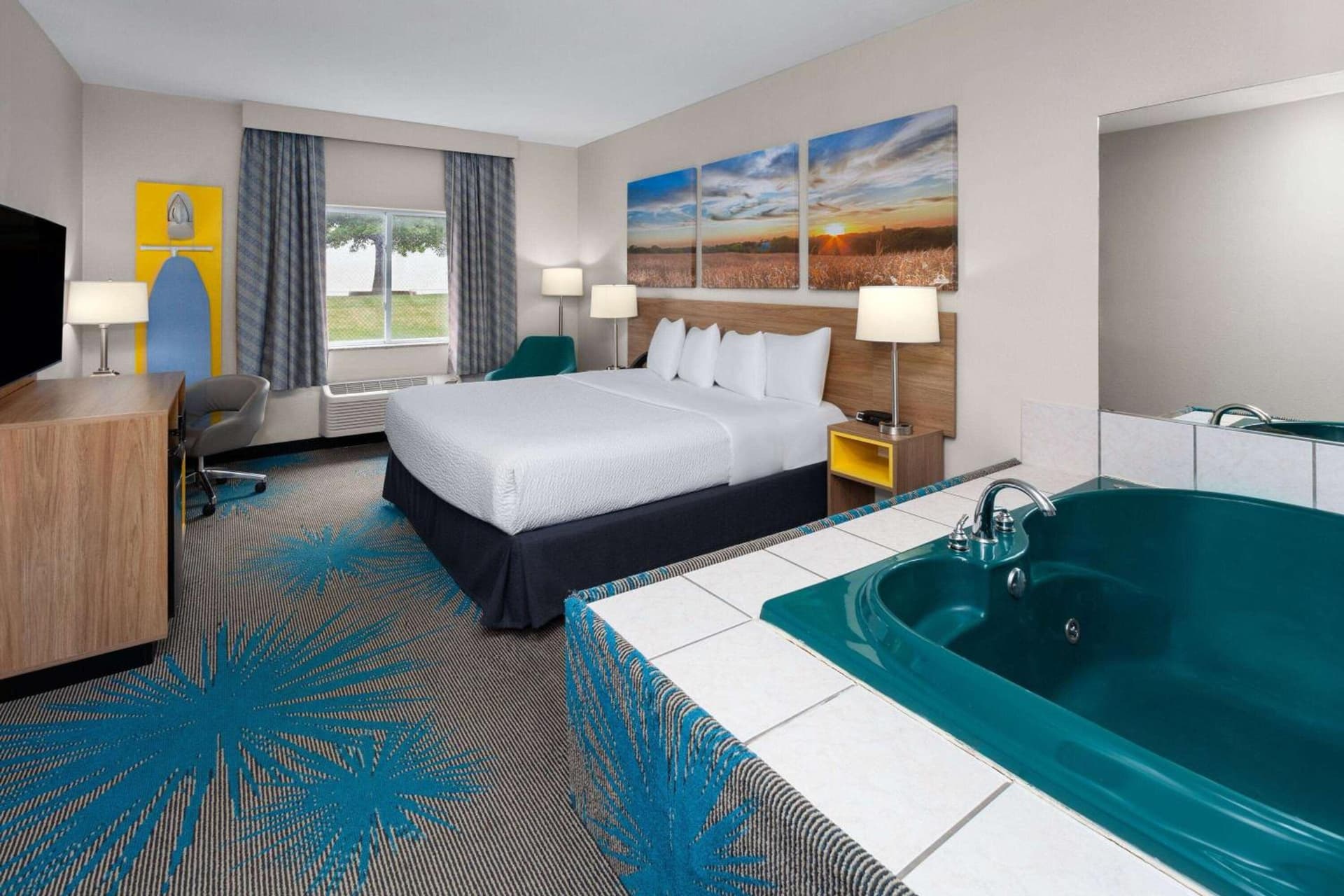 Days Inn & Suites by Wyndham Morris I-80 gallery photo in Morris, IL — image 59