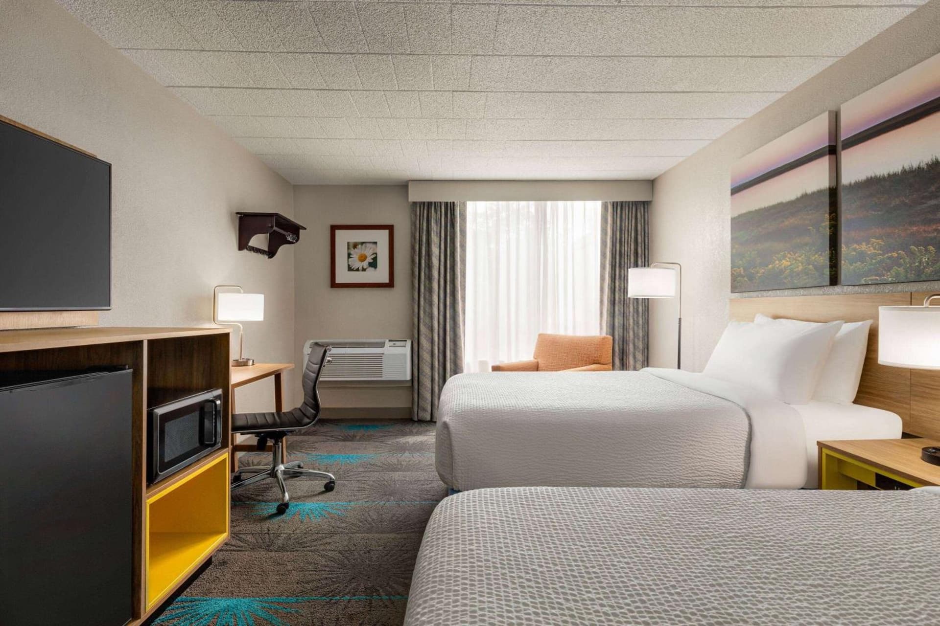 Days Hotel by Wyndham Allentown Airport / Lehigh Valley gallery photo in Allentown, PA — image 26