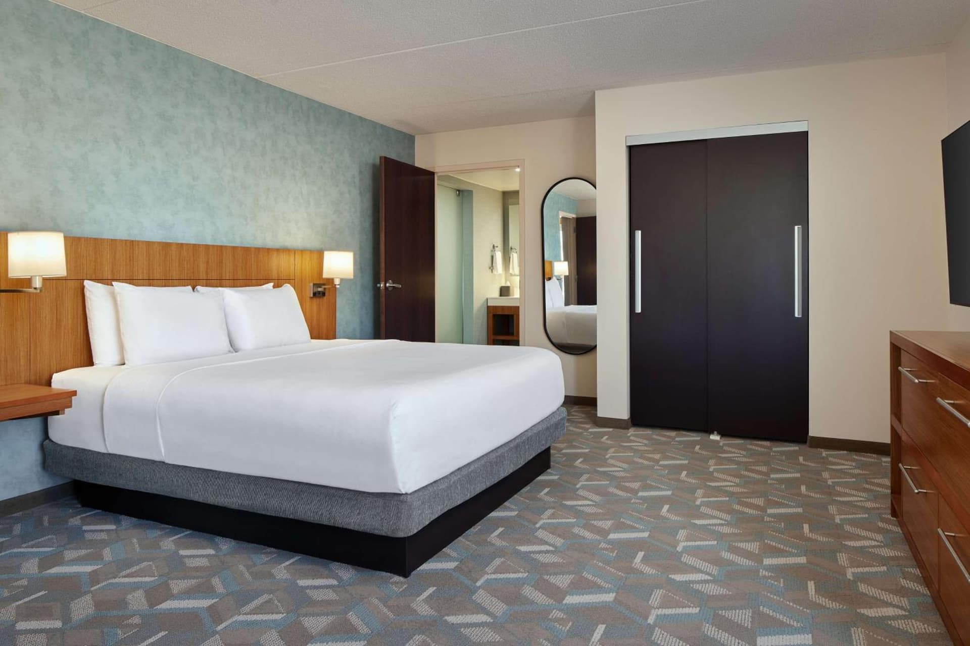 Hyatt Place Fredericksburg at Mary Washington gallery photo in Fredericksburg, VA — image 24