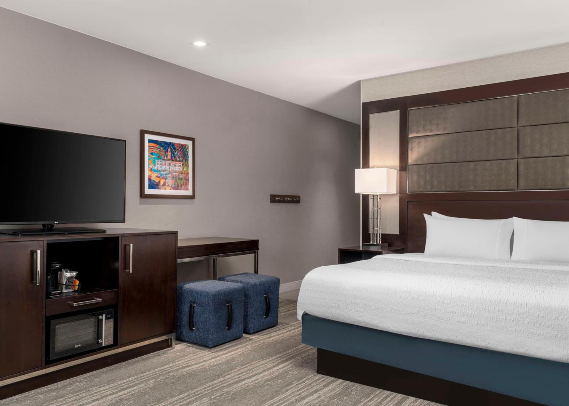 Hampton Inn & Suites-Worcester, MA property views in Worcester, MA — gallery photo 3