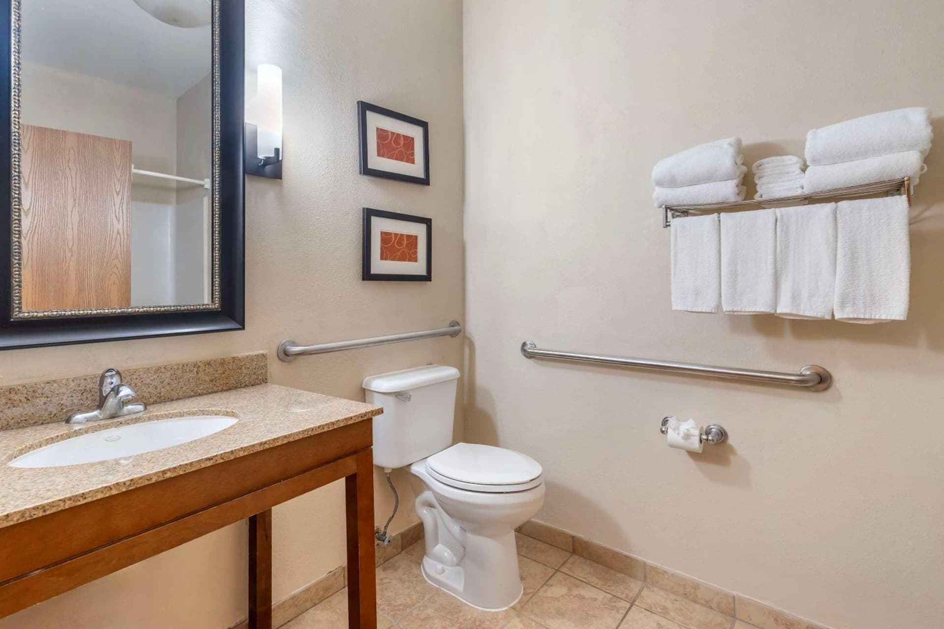Comfort Suites McKinney-Allen gallery photo in McKinney, TX — image 53