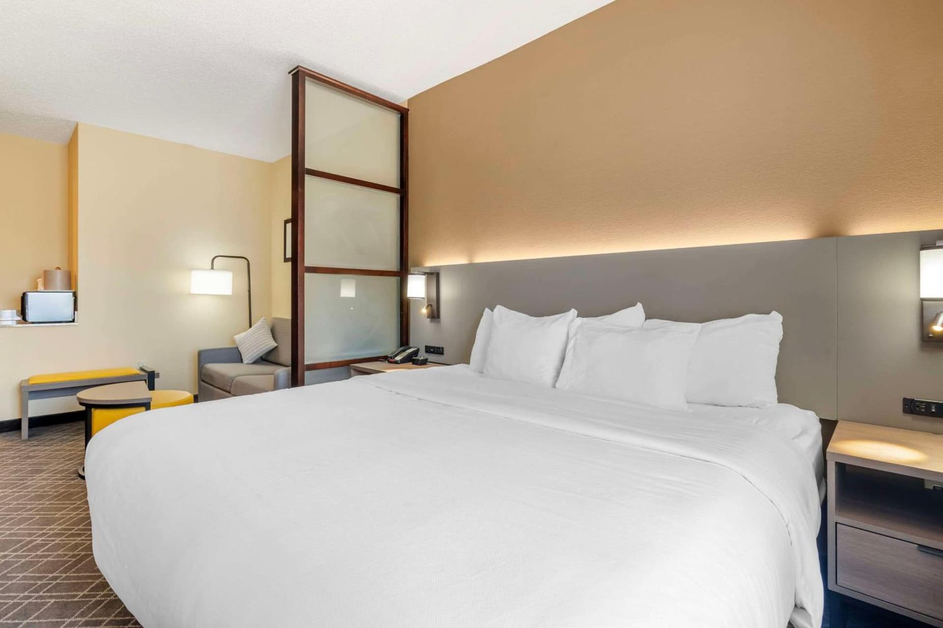 Comfort Suites McKinney-Allen gallery photo in McKinney, TX — image 34
