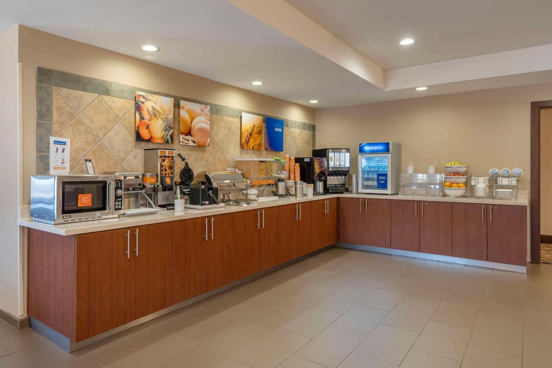 Comfort Suites McKinney-Allen gallery photo in McKinney, TX — image 28