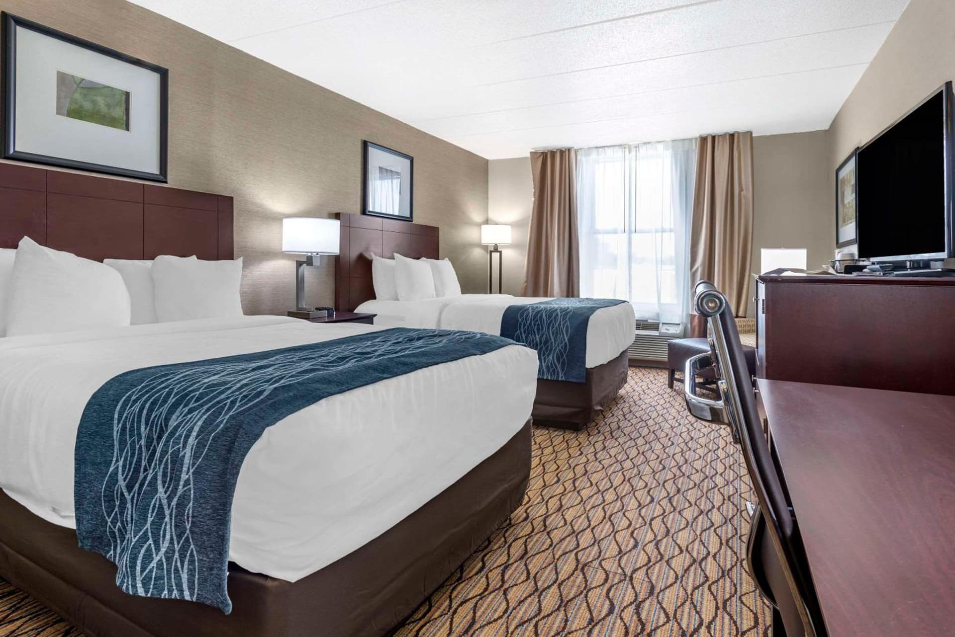 Comfort Inn & Suites Glen Mills - West Chester property views in Glen Mills, PA — gallery photo 3
