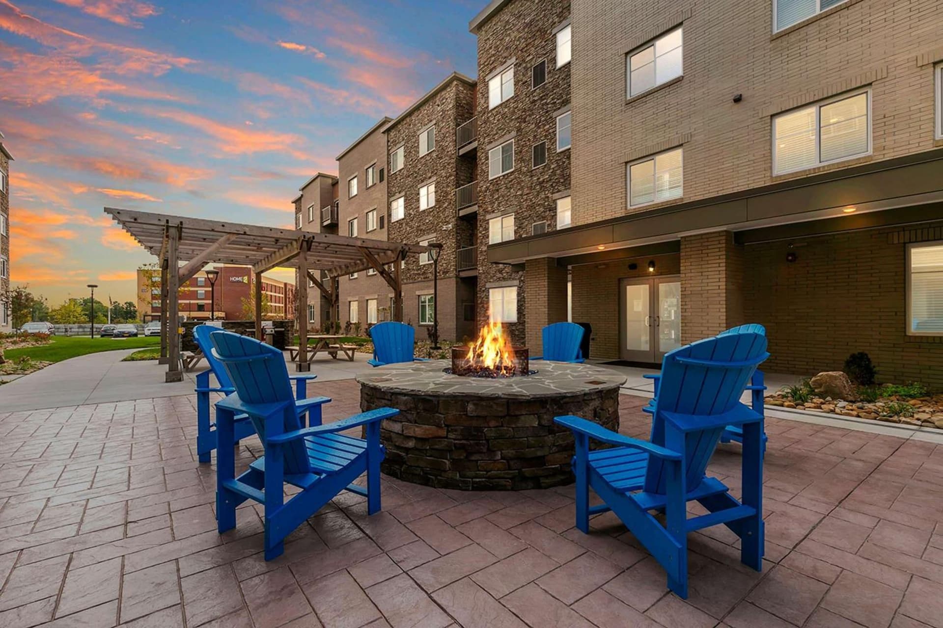 WaterWalk Extended Stay Raleigh Durham Research Triangle gallery photo in Durham, NC — image 36